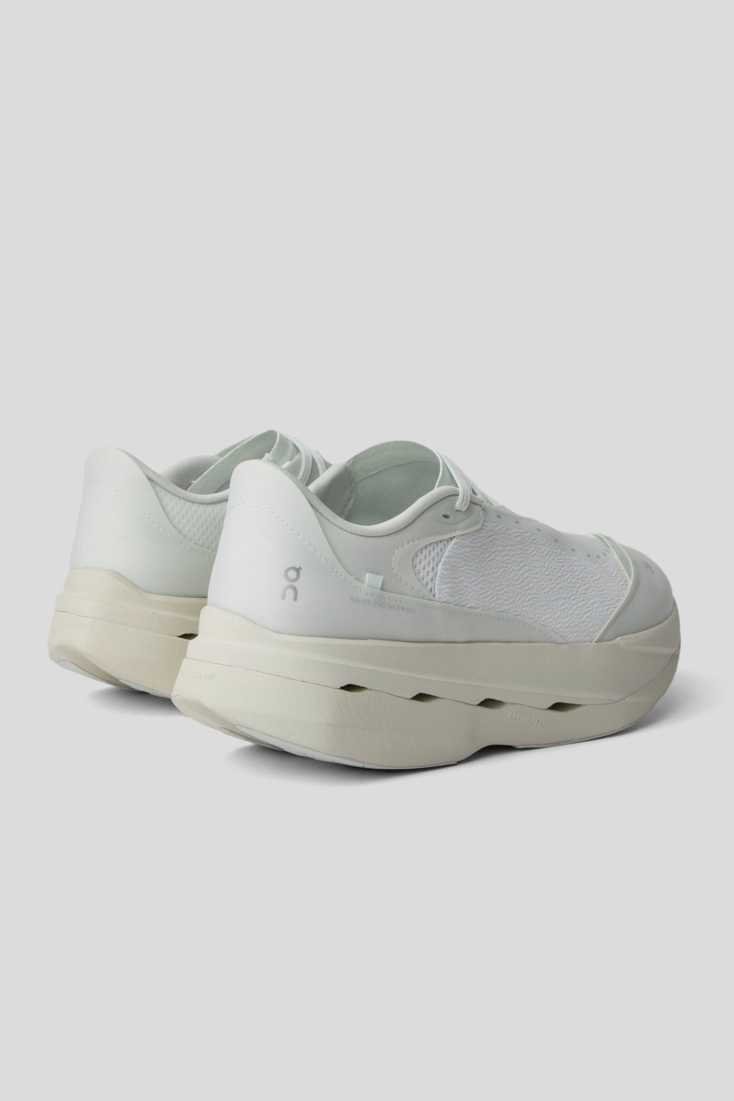 Women's Cloudboom Volt PAF - White/Gale