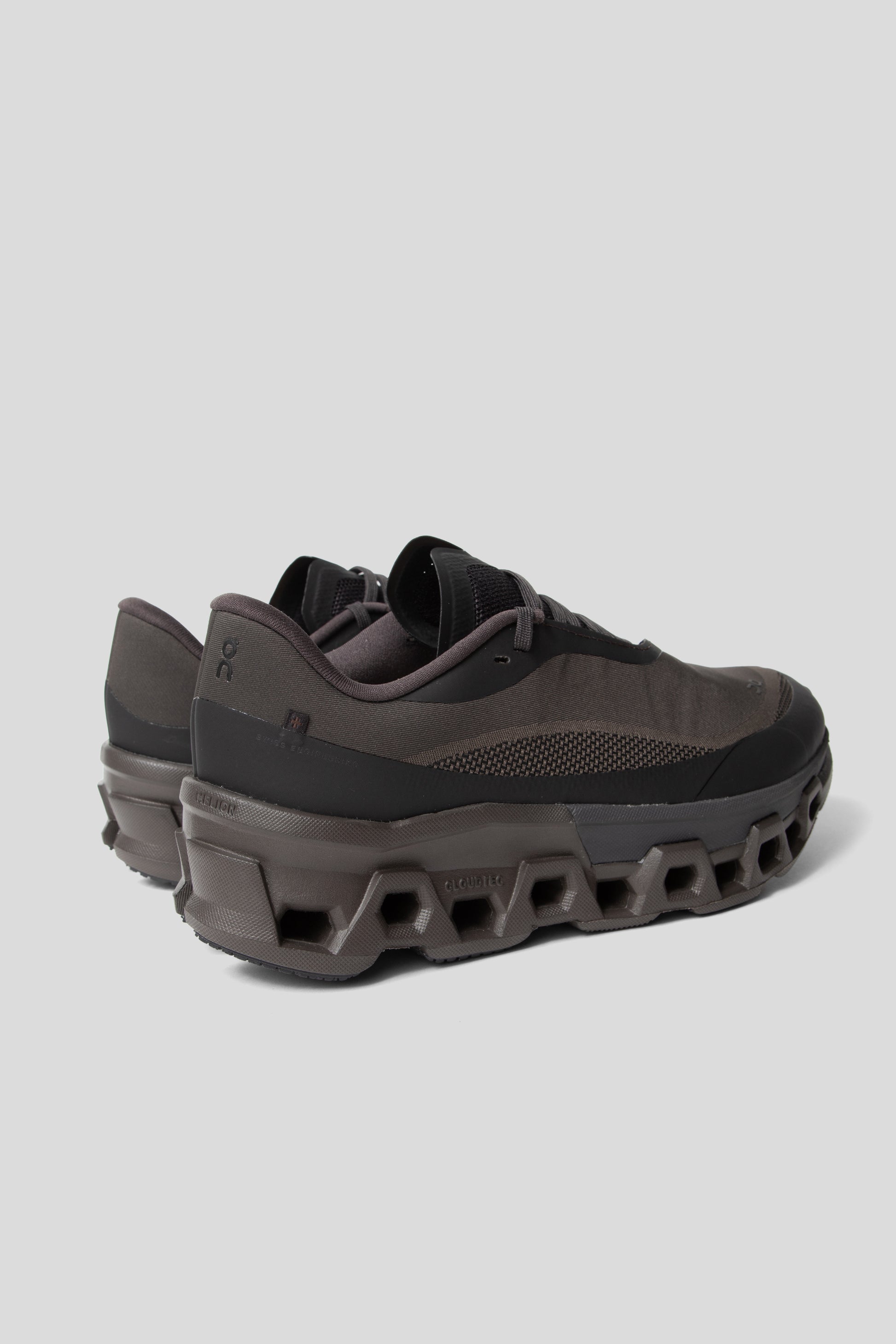 On Running SS25 Cloudmonsters 2 PAF Thorn Brown 03