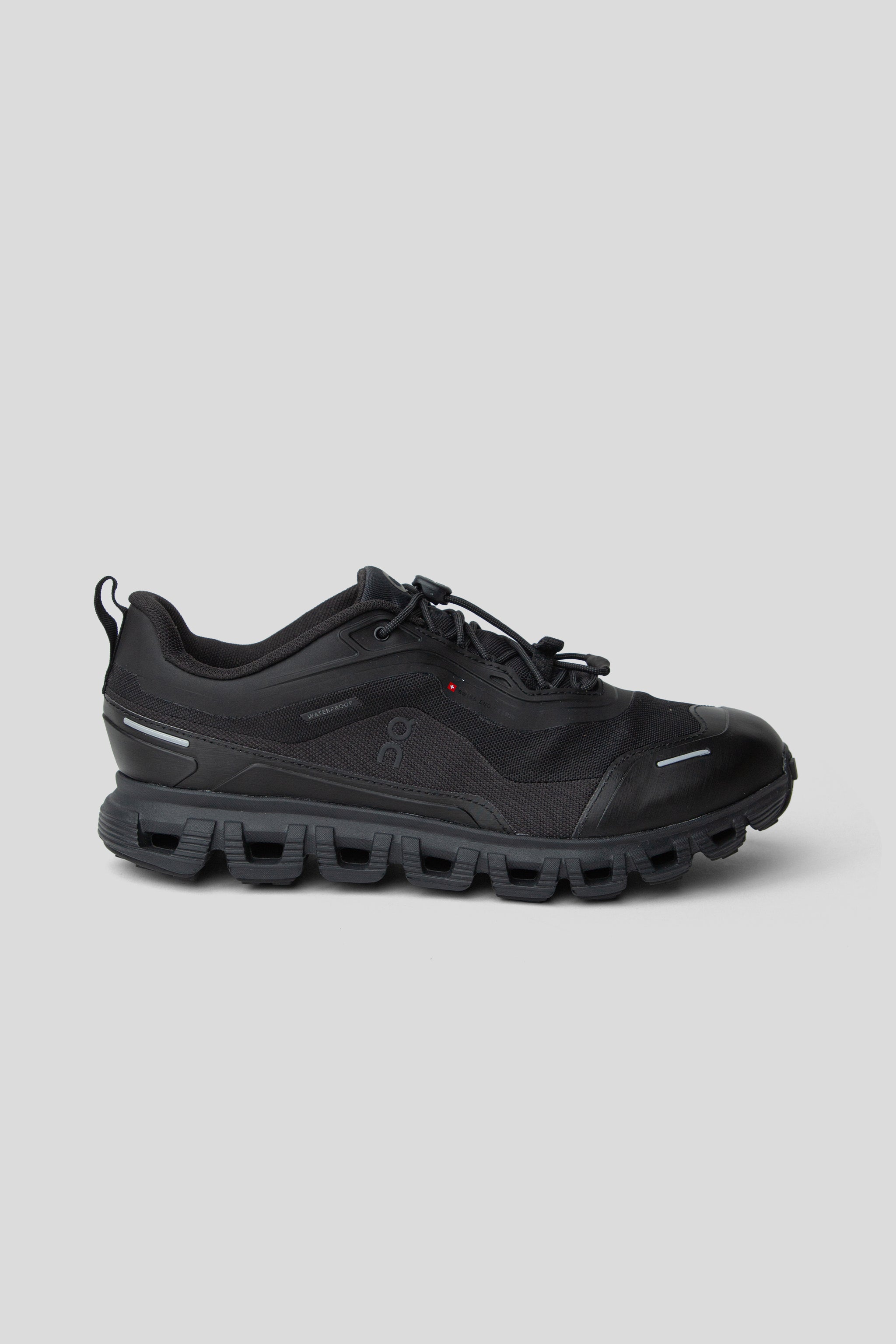 靴 On Cloud 6 Geo Waterproof Black | Black On Running Cloud 6 Geo WP - Black/Black | Wallace Mercantile Shop