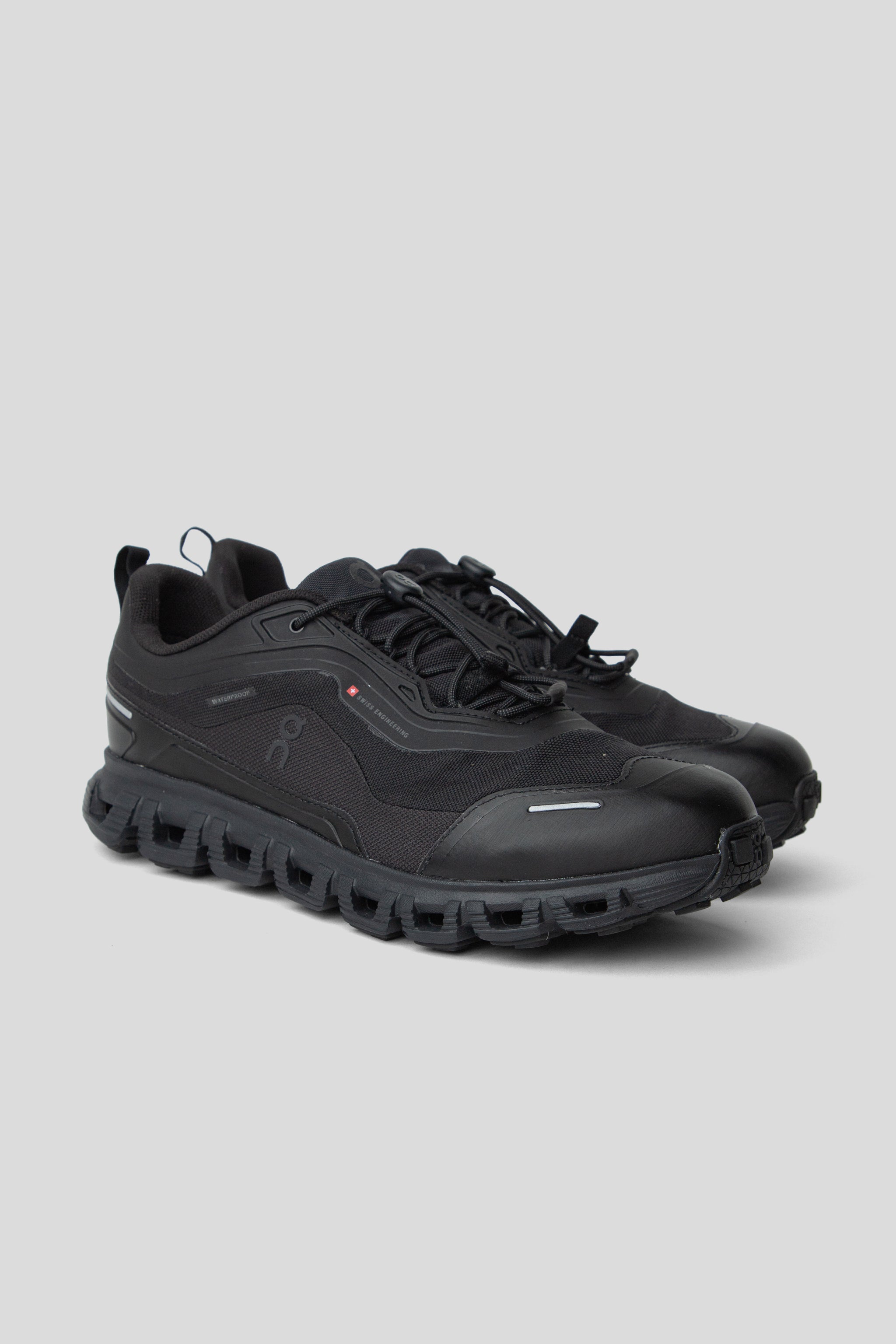 On Running Cloud 6 Geo WP - Black/Black | Wallace Mercantile Shop