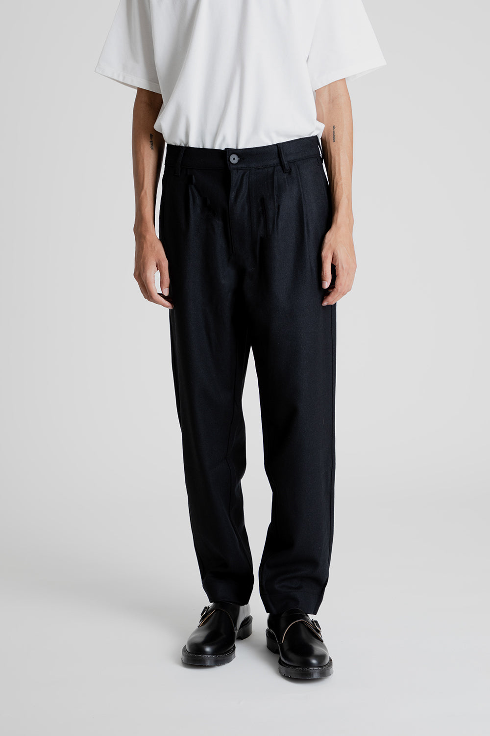 Parages Double Pleats Wool Pants in Black