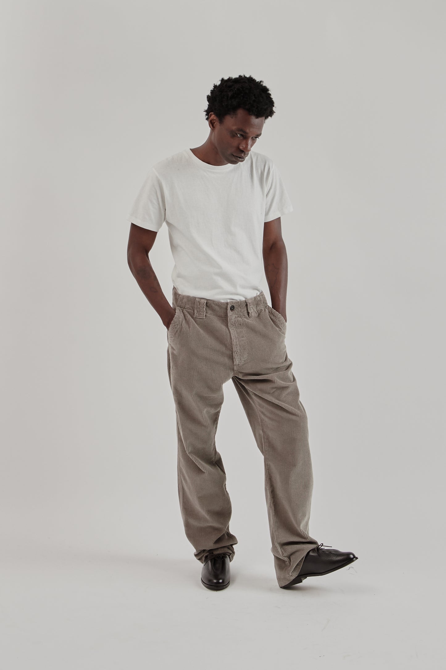 Parages FW25 Dock Cord Pants Stone 8