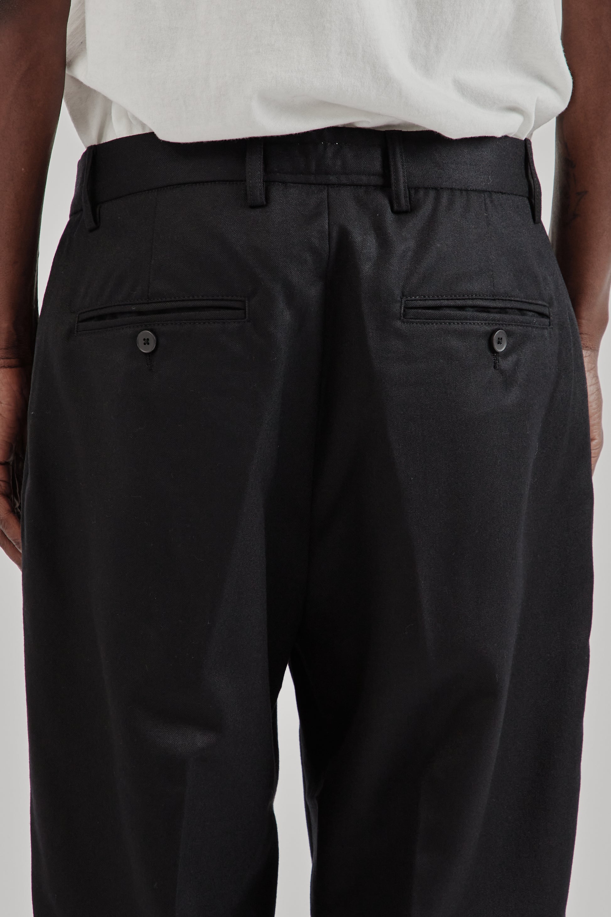 Parages FW25 Formal Pleats Wool Pants Black12