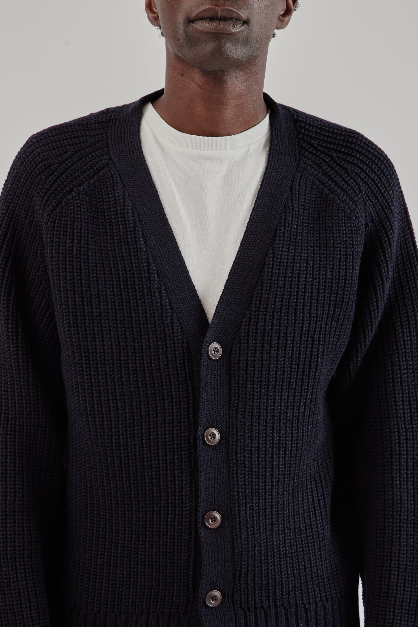 Parages FW25 Guy Cardigan Navy 5