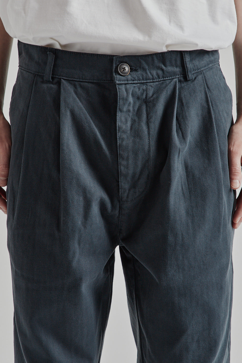 Double Pleats Herringbone Pants - Charcoal - Wallace Mercantile Shop