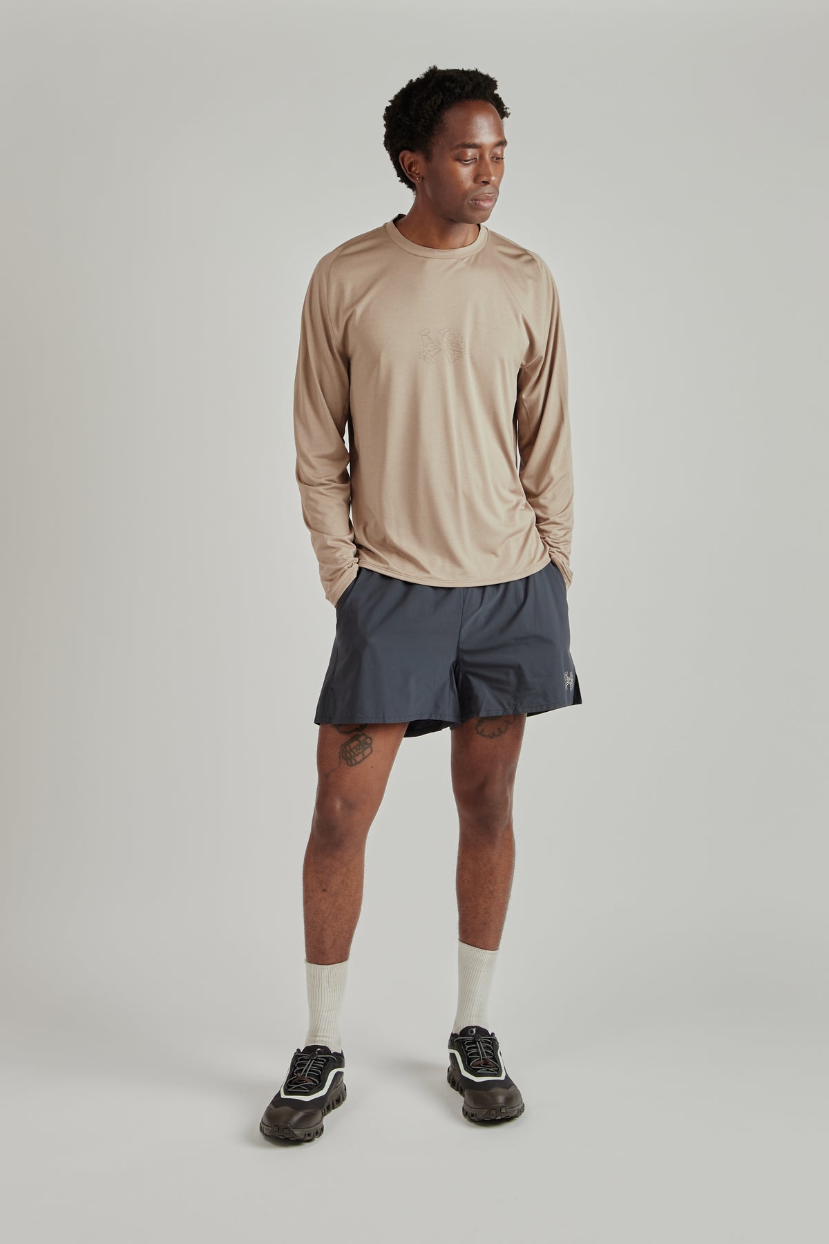 Lateral Peak Long Sleeve Tee - Greige