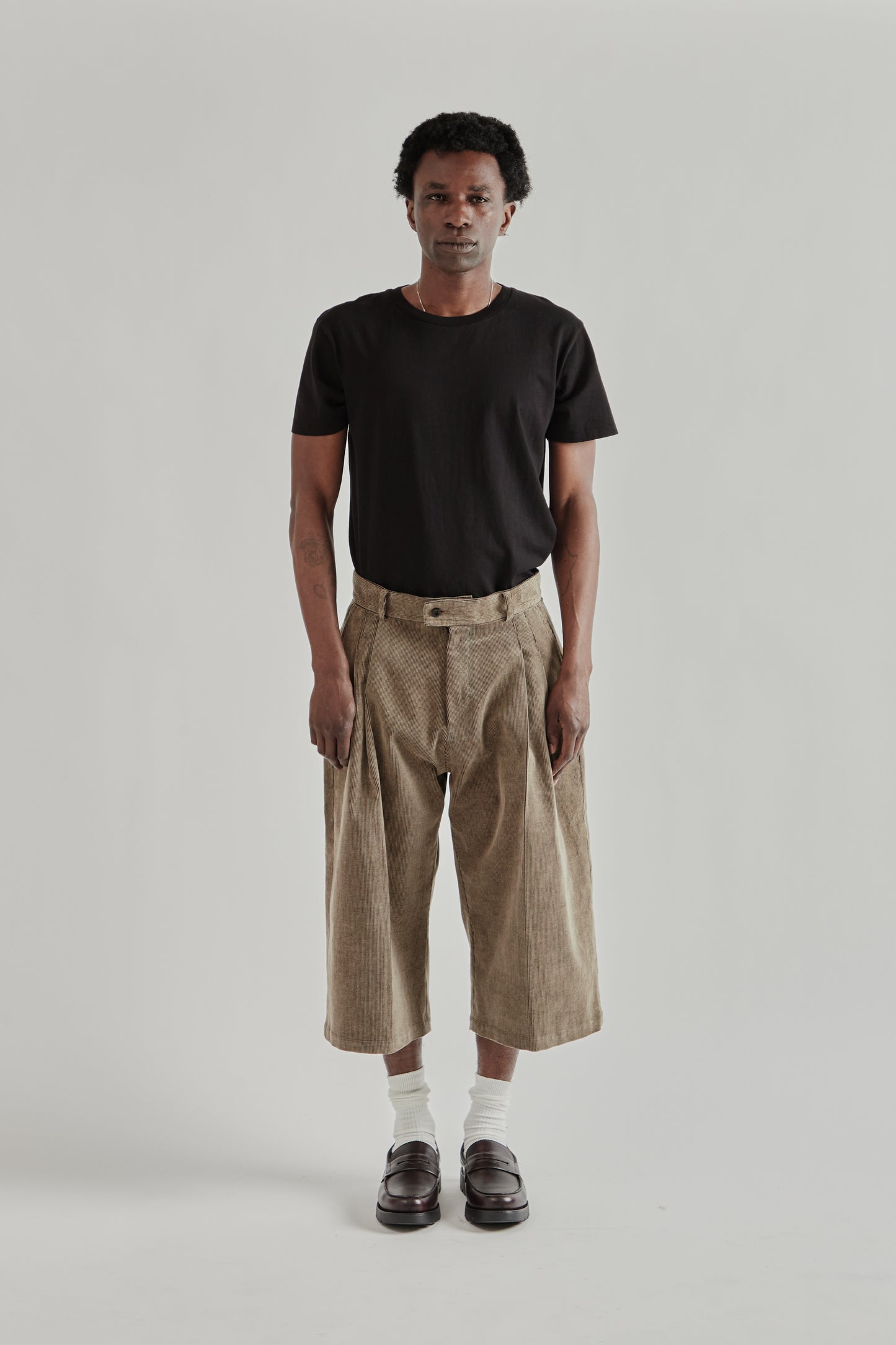 Discharged Corduroy Three Quarter Pants - Greige