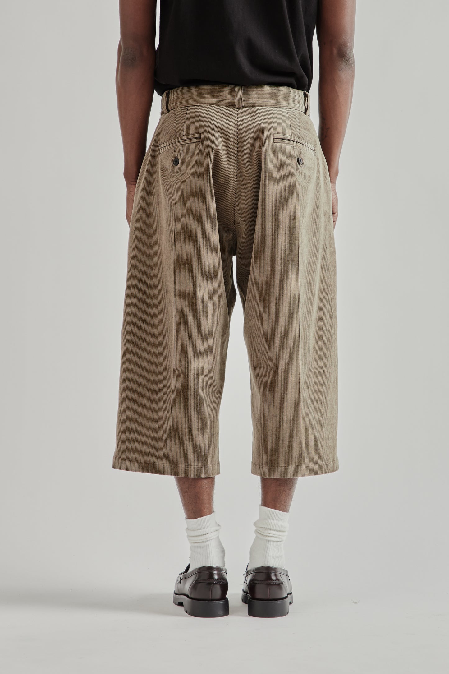 Discharged Corduroy Three Quarter Pants - Greige