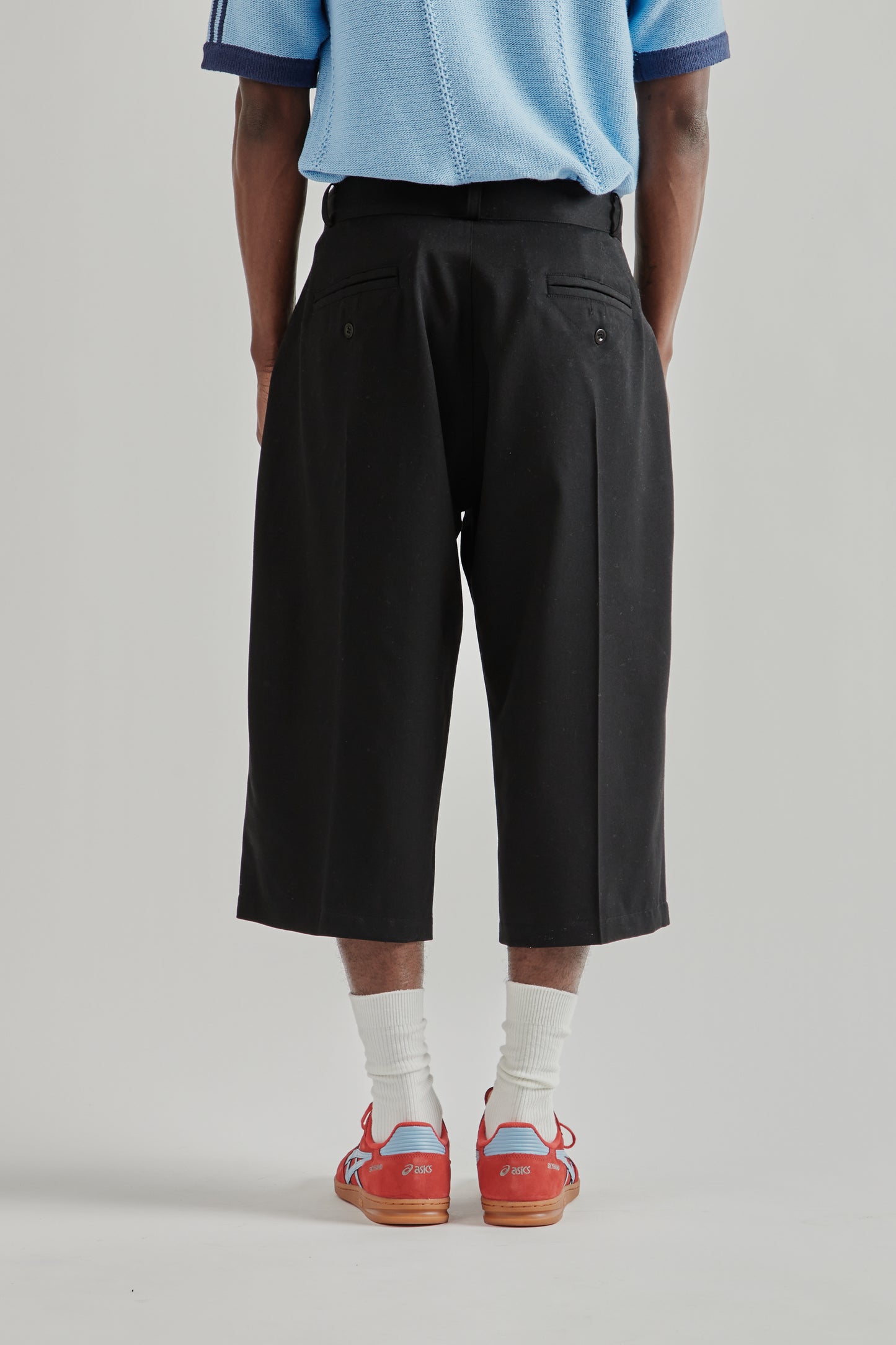 Three Quarter Wool 2Tuck Trousers - Black