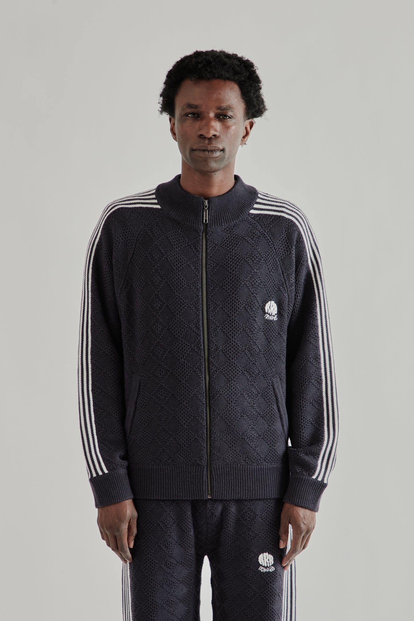 Rice Nine Ten SS26 Knitted Traning Jacket Fade Black- Brown3537