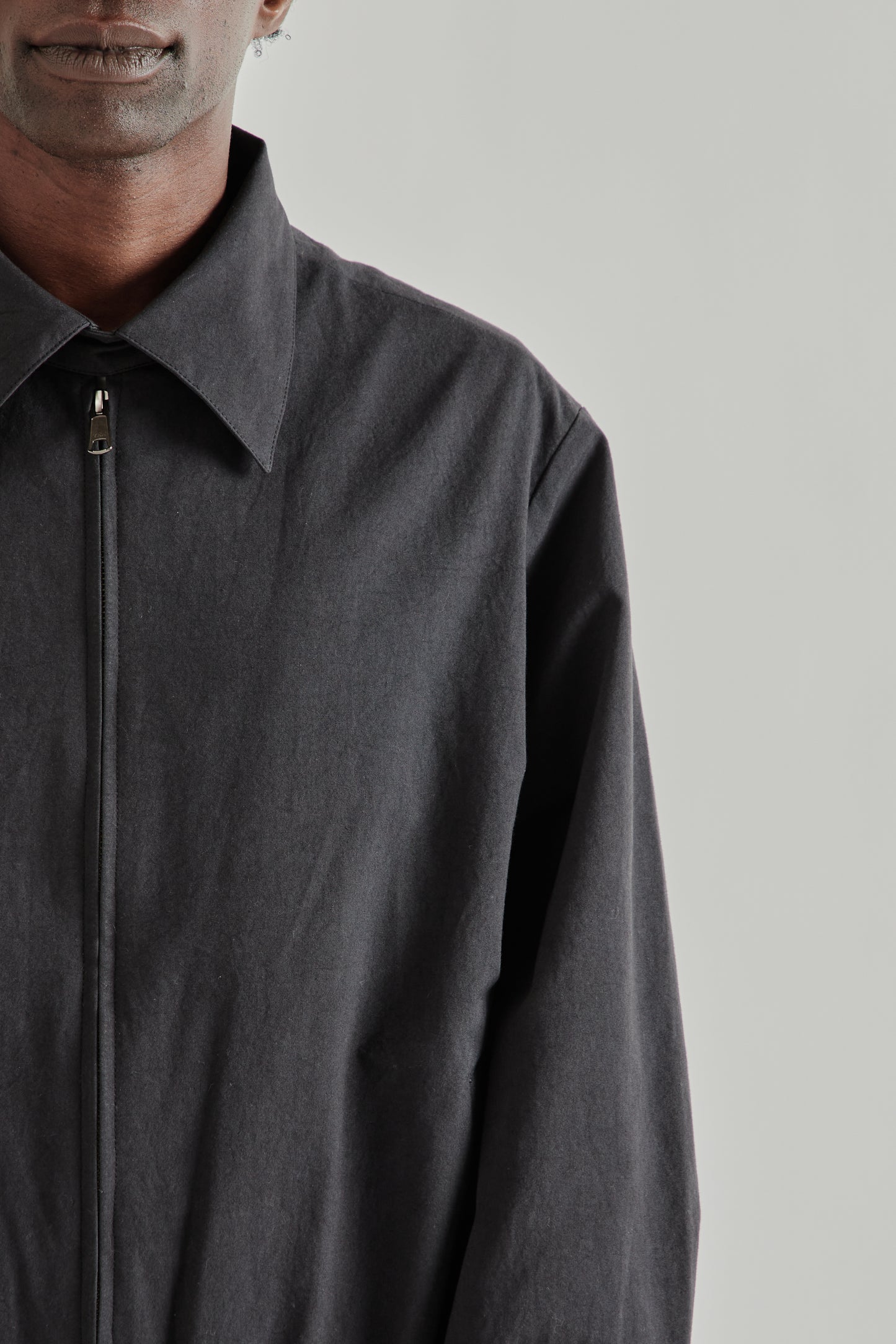 Zip Up Short Blouson - Black