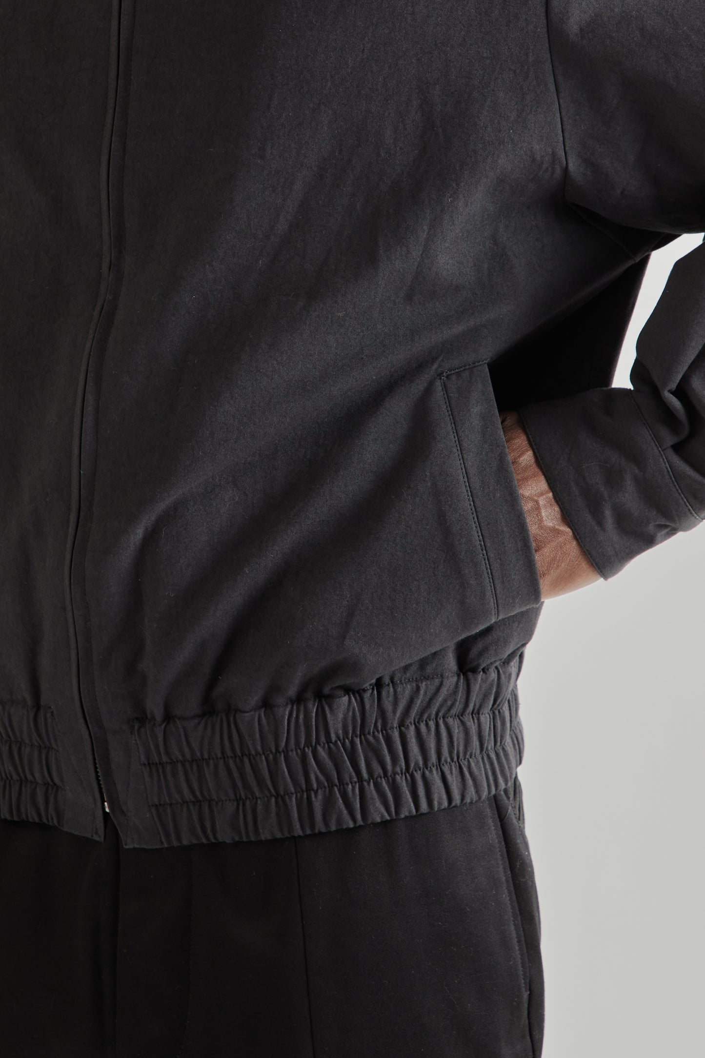 Zip Up Short Blouson - Black