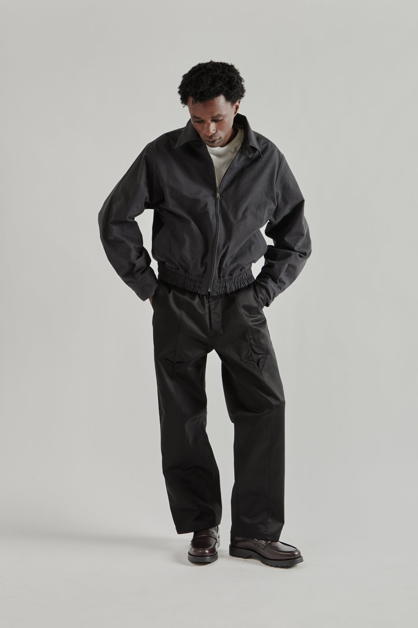 Zip Up Short Blouson - Black