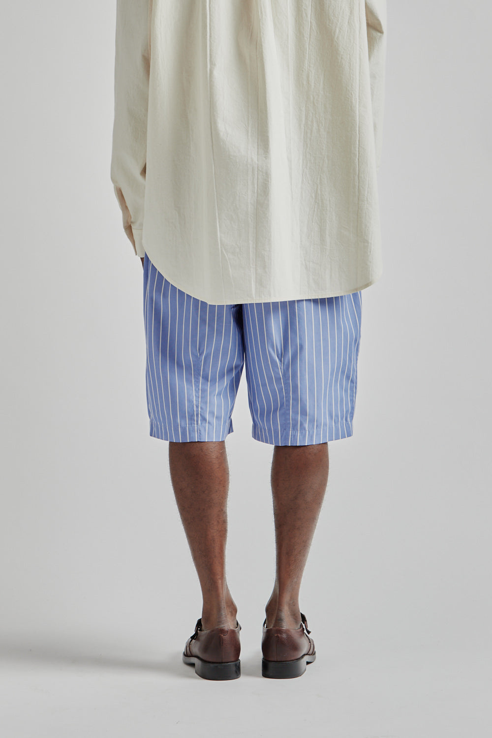S.K Manor Hill SS25 Solar Short Blue White Stripes 4