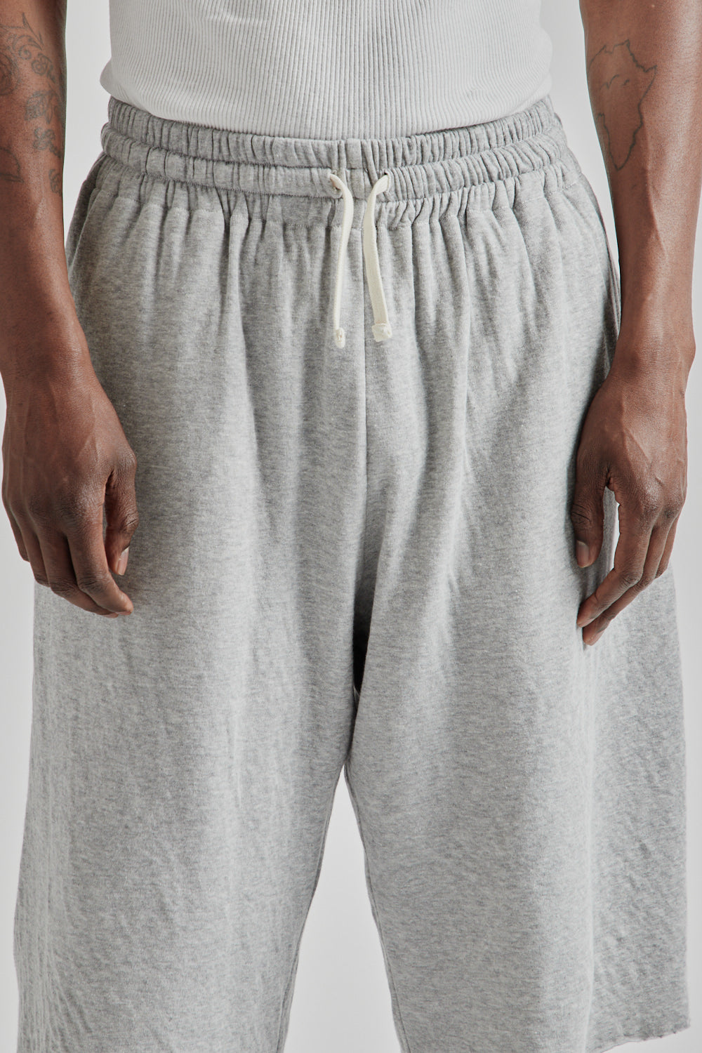 SK Manor Hill SS25 Earl Sweatshort Heather Grey 09