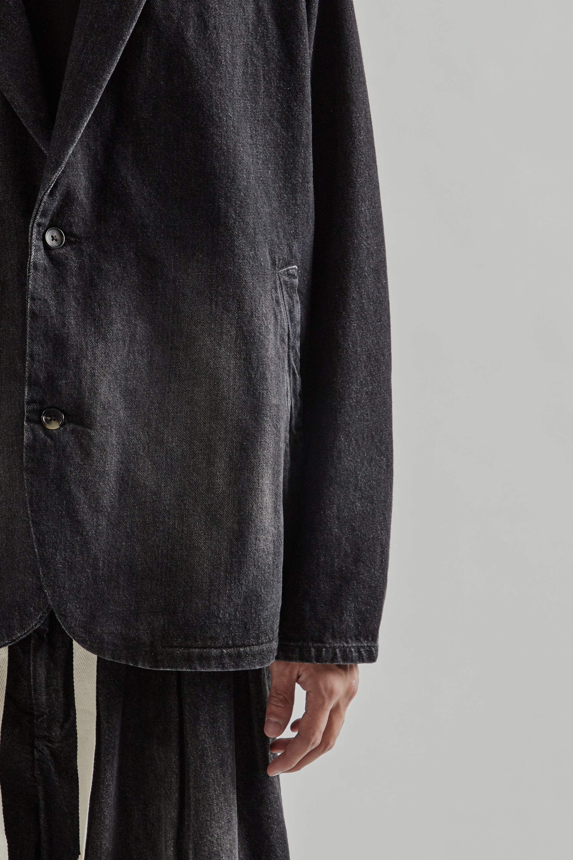 Sillage FW25 Veste Two Button Black Denim Damaged14