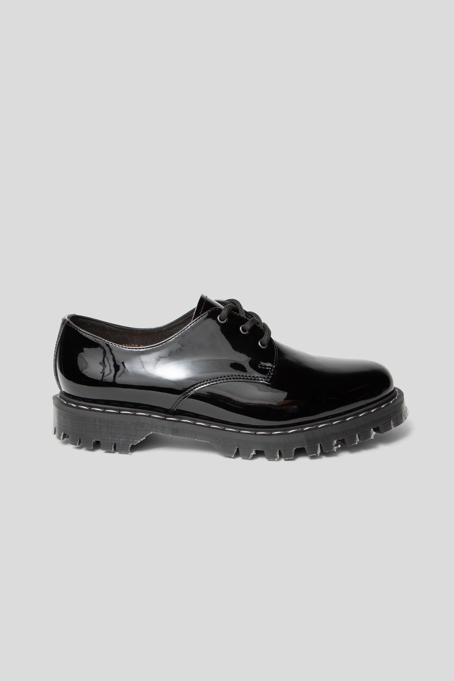 Solovair SS25 3 Eye Gibson Shoe Black Patent 01