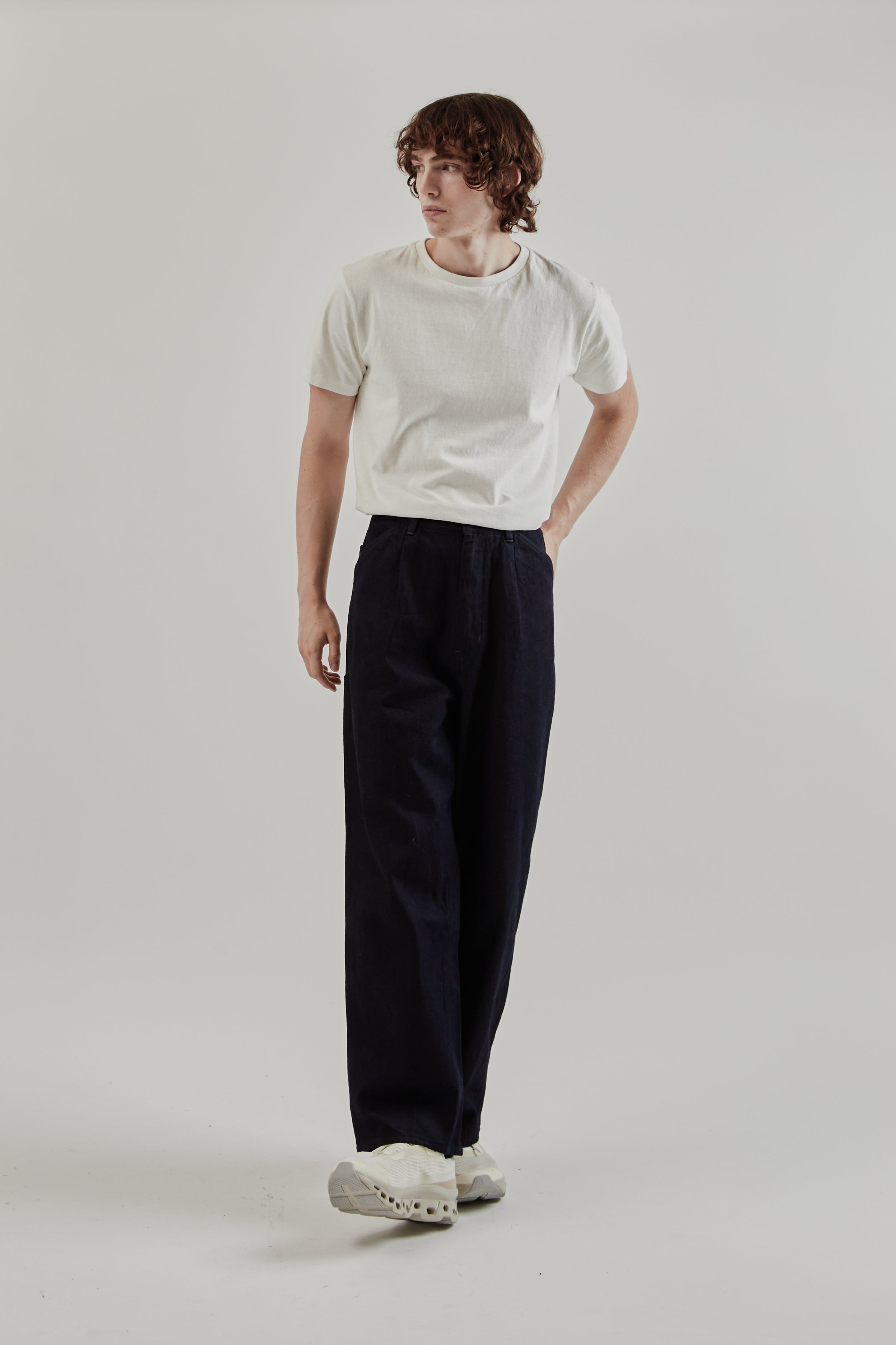 Still By Hand 12oz Denim 1 Tuck Pants - Dark Navy | Wallace