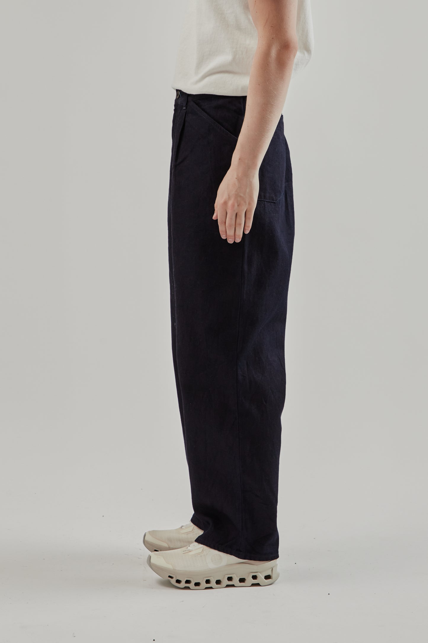 Still By Hand FW25 12oz Denim 1 Tuck Pants Dark Navy 3