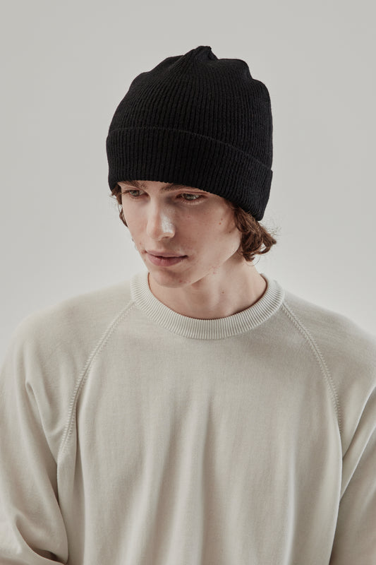 Still By Hand FW25 7G Knit Cap Black 2