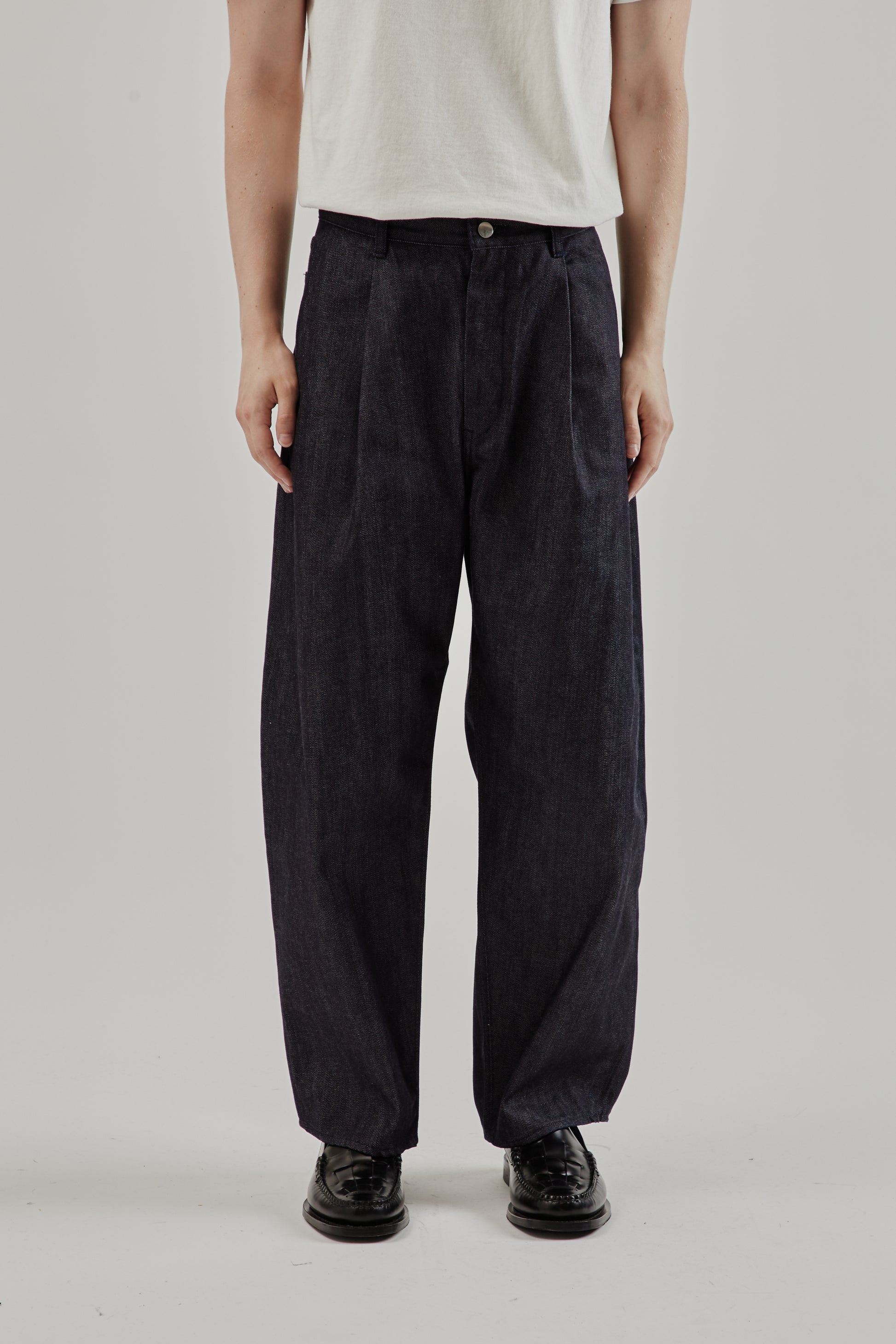 Still By Hand FW25 Deep Tuck Denim Pants Navy 2