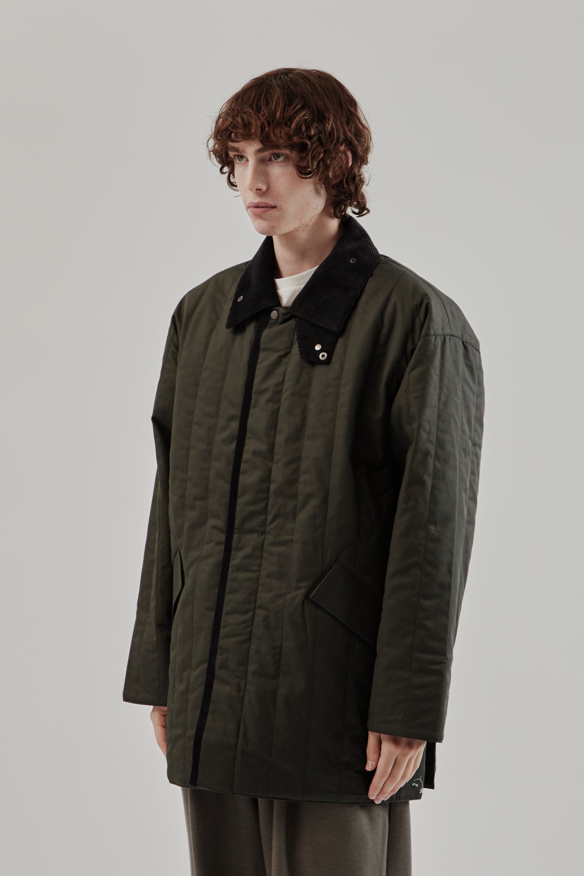 Still By Hand FW25 Quilted Half Coat Green Charcoal 3