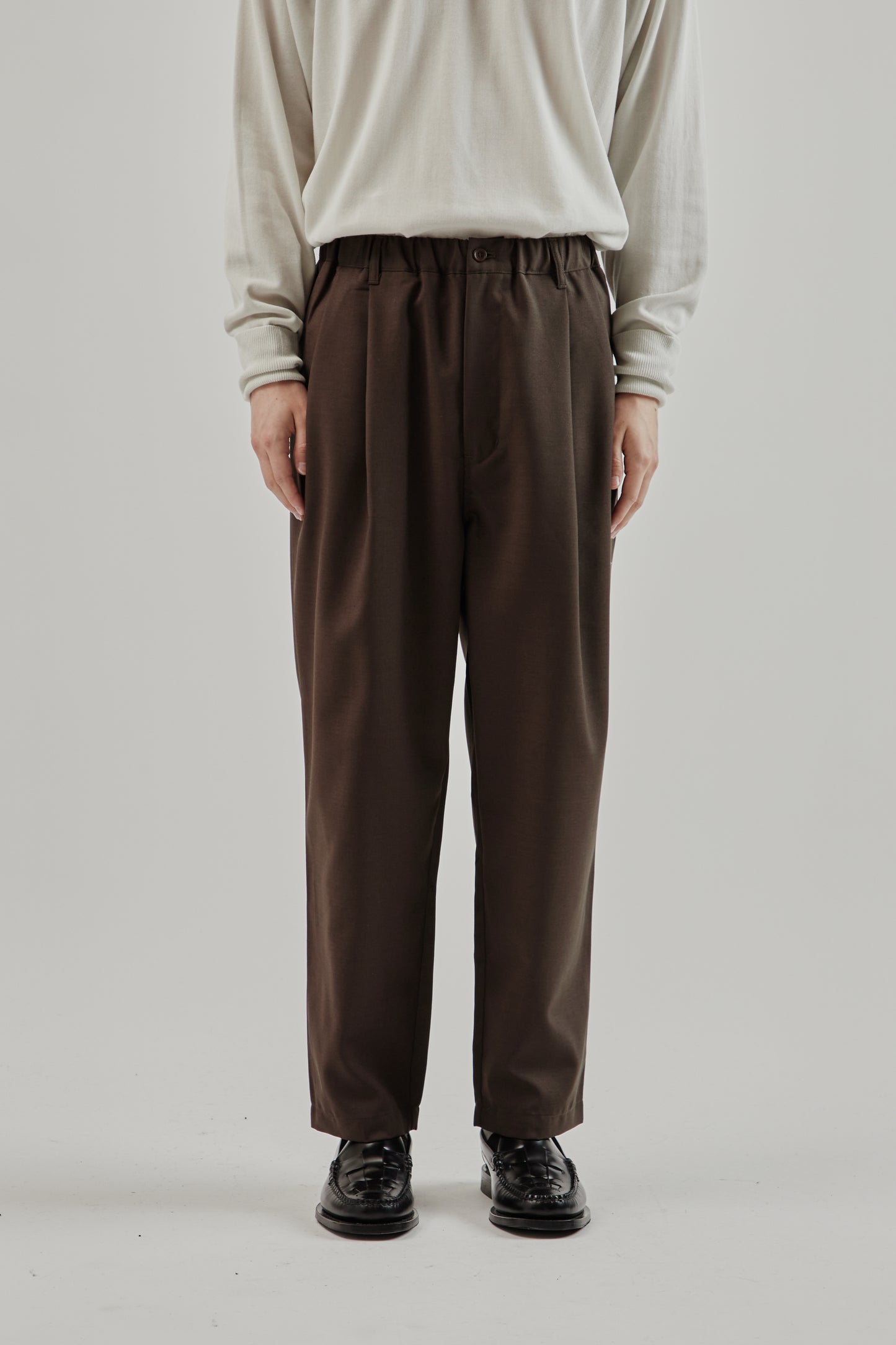 Still By Hand FW25 Relaxed 2 Tuck Pants Dark Brown 2