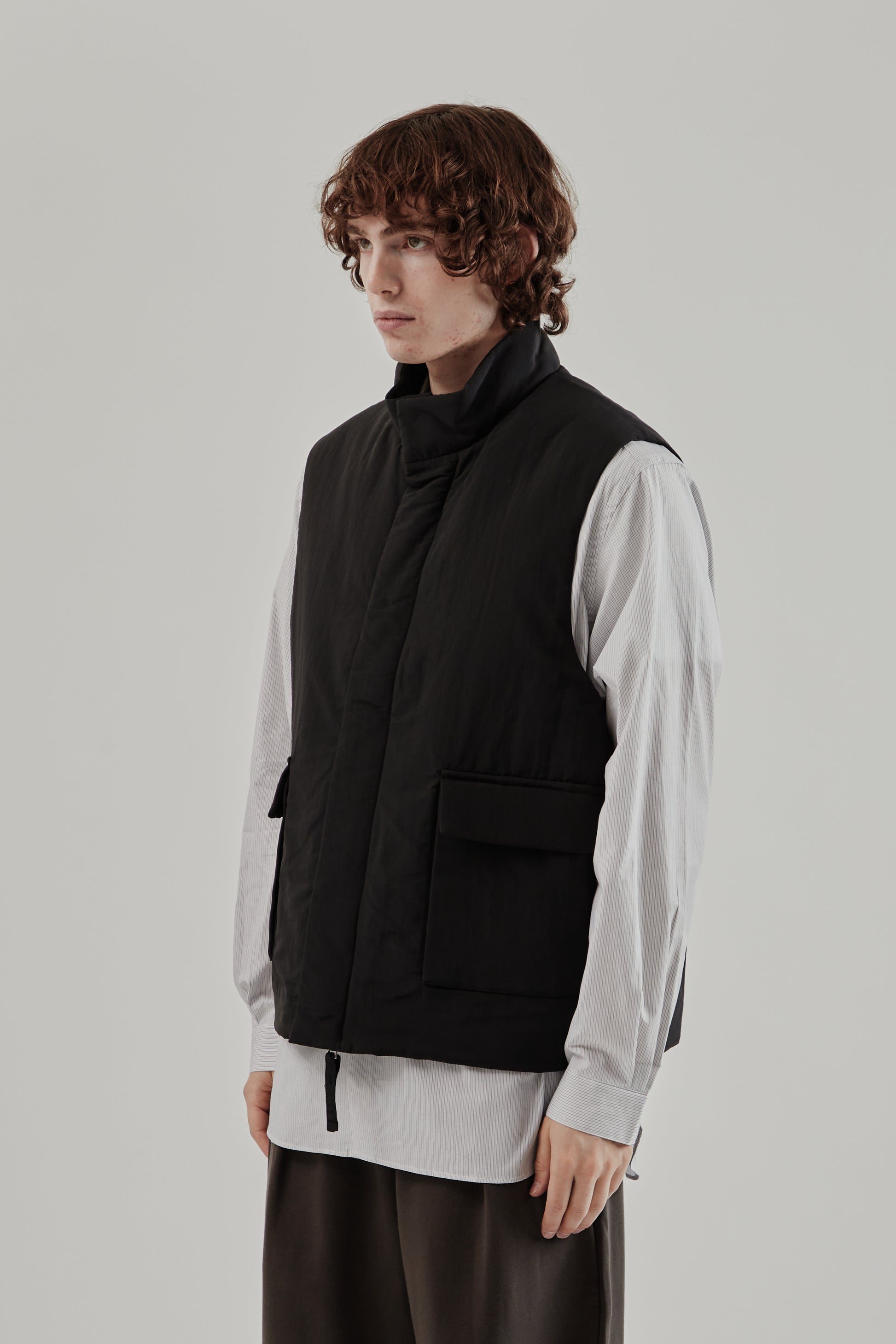 Still By Hand FW25 Stand Collar Padded Vest Black 2
