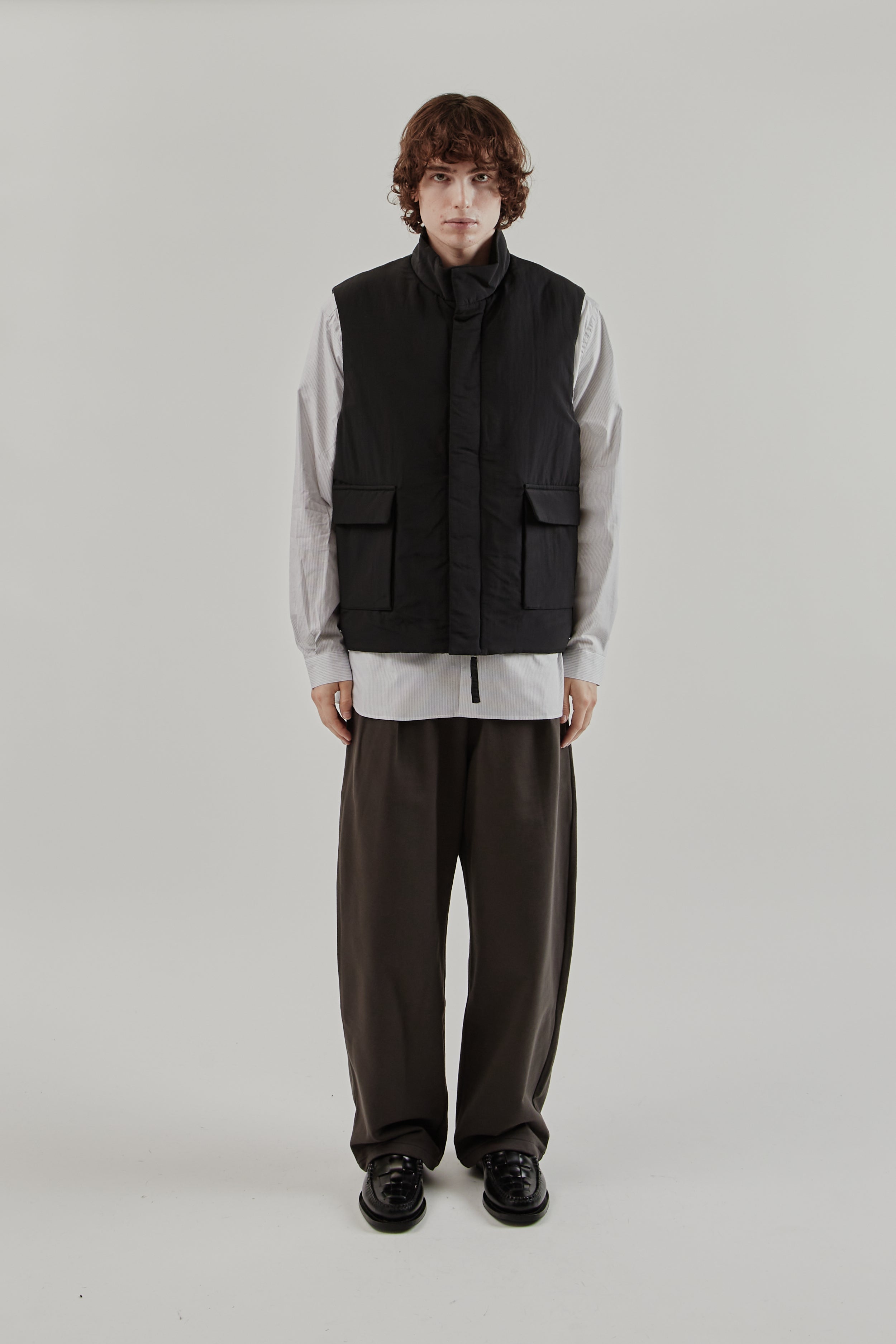 トップス 25SS STILL BY HAND STAND COLLAR VEST Still by Hand - Stand Collar Vest - Black | T.T.O.O