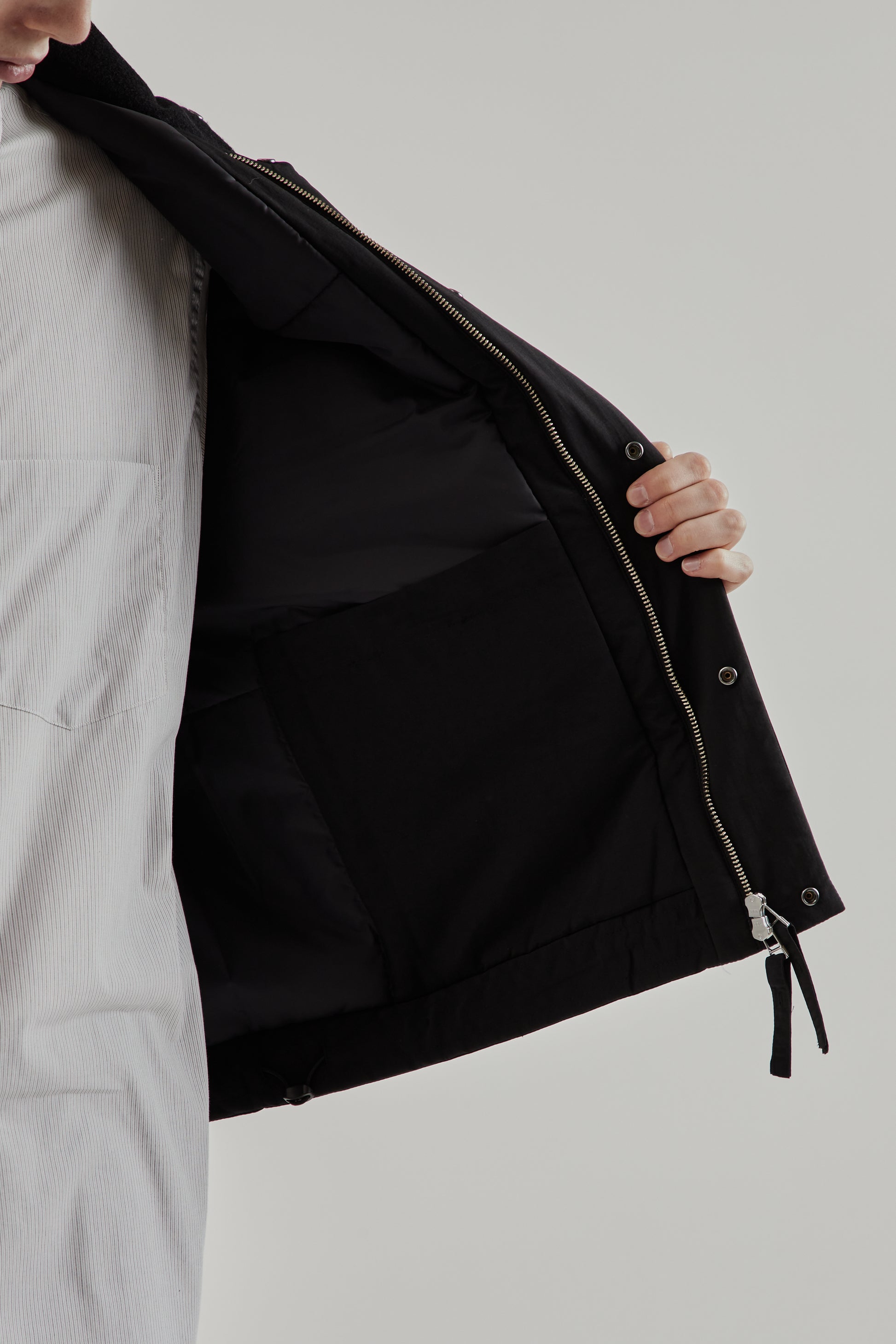 Still By Hand FW25 Stand Collar Padded Vest Black 7