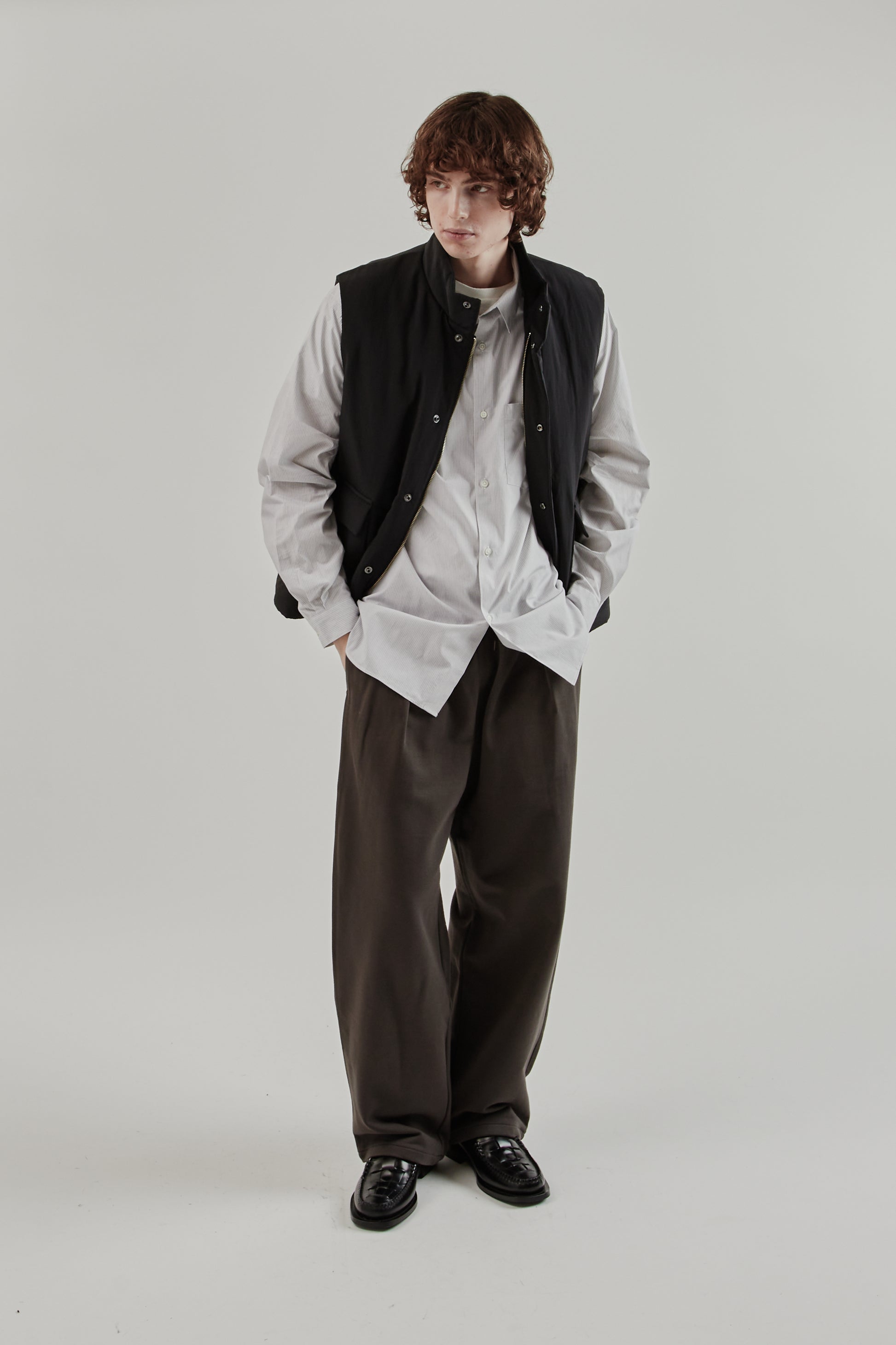 Still By Hand FW25 Stand Collar Padded Vest Black 9