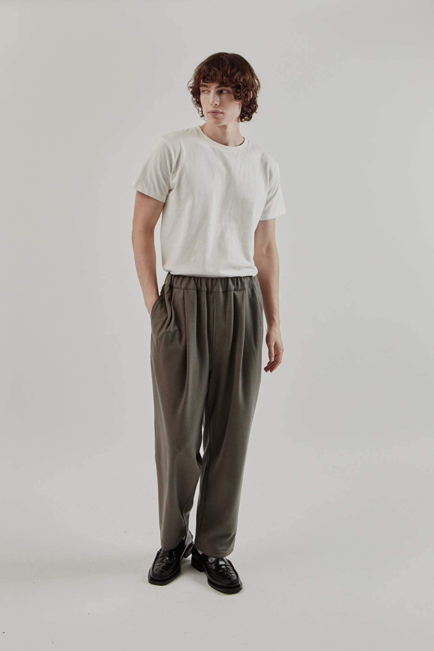 Still By Hand FW25 Wool Jersey Two Tuck Pants Greige 2