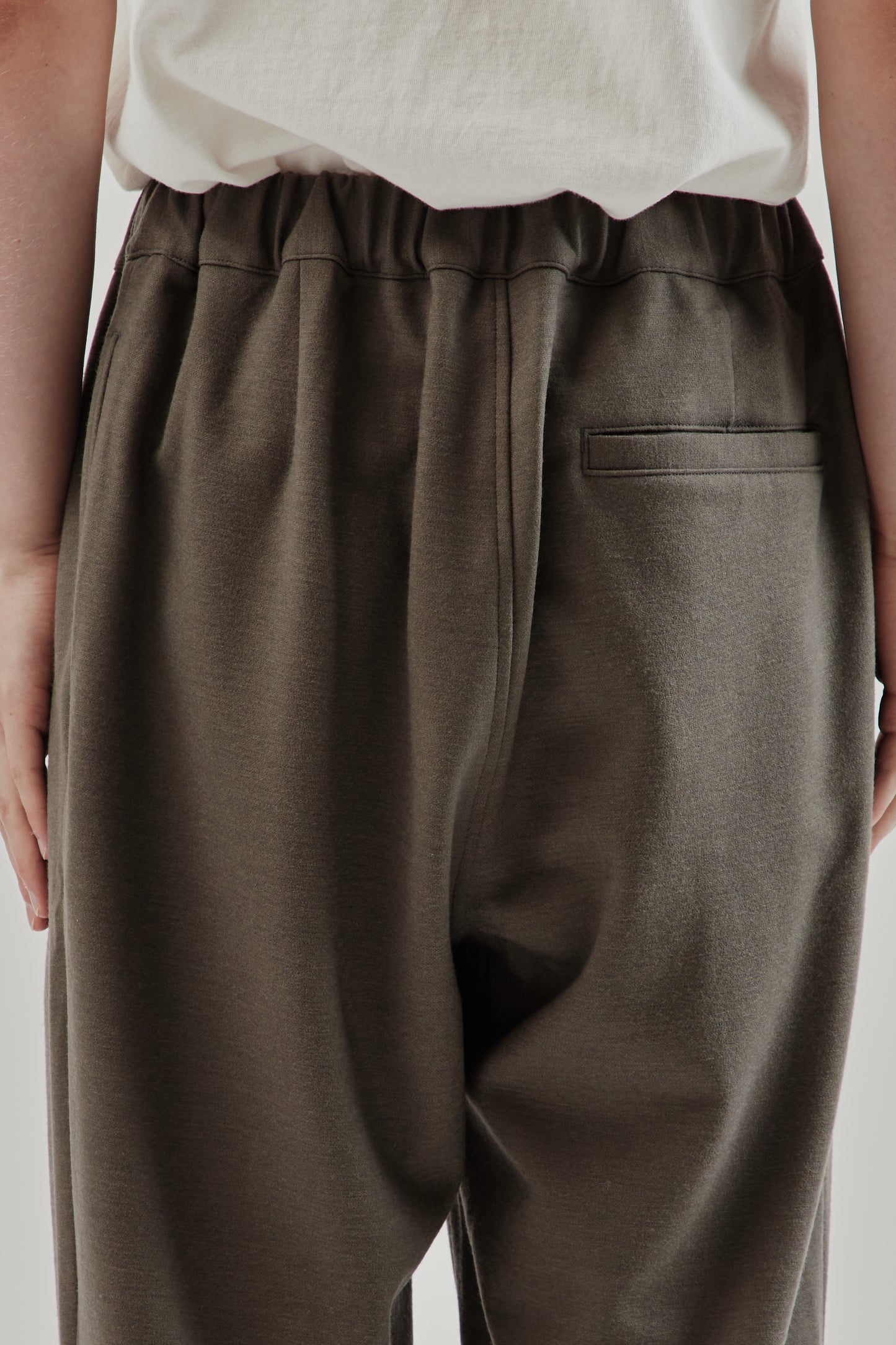 Still By Hand FW25 Wool Jersey Two Tuck Pants Greige 7
