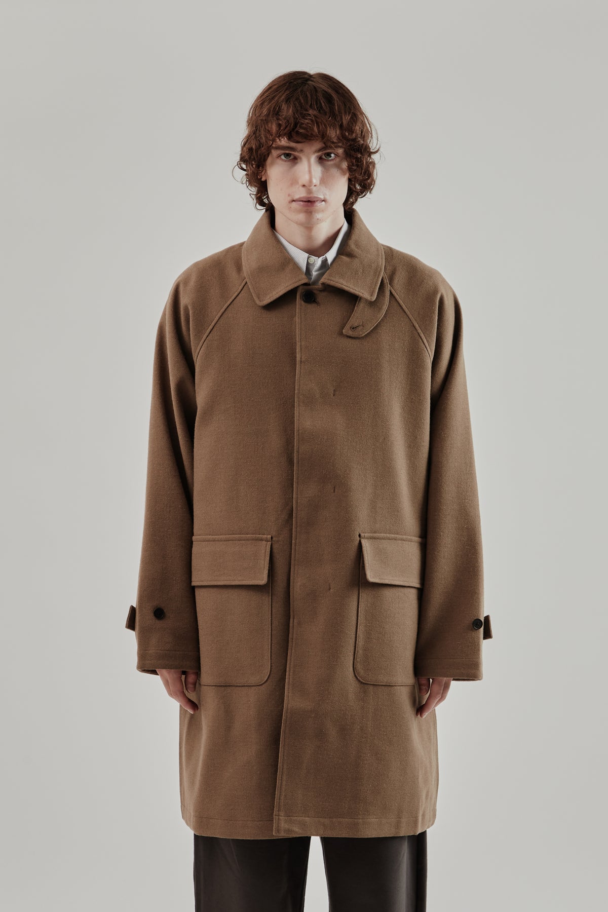 Still By Hand Wool/Nylon Bal Collar Coat - Khaki Beige | Wallace 