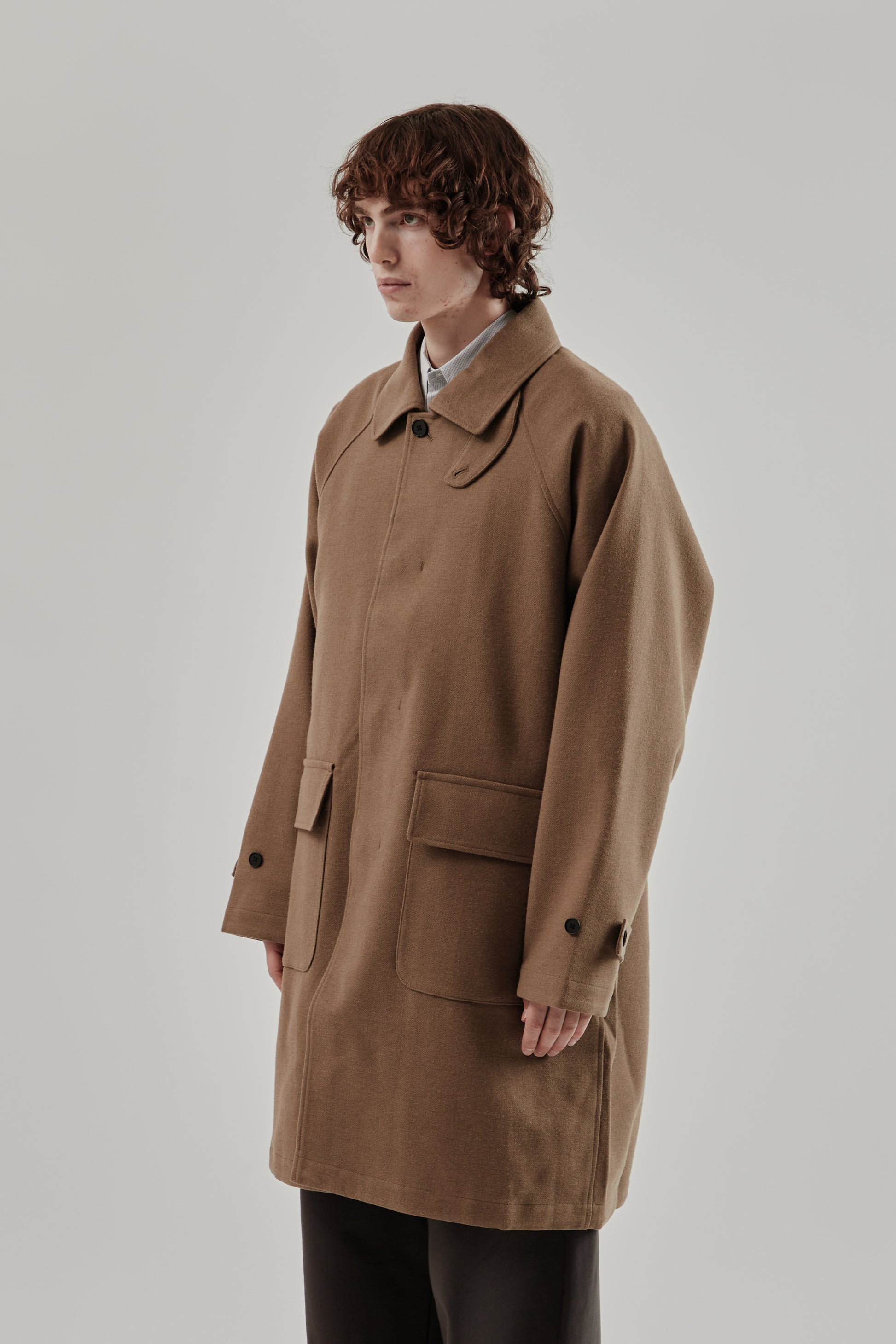 Still By Hand FW25 Wool Nylon bal Collar Coat Khaki Beige 3