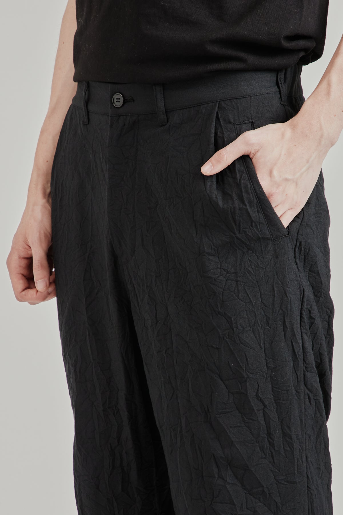 Creasy Pleated Pants - Black