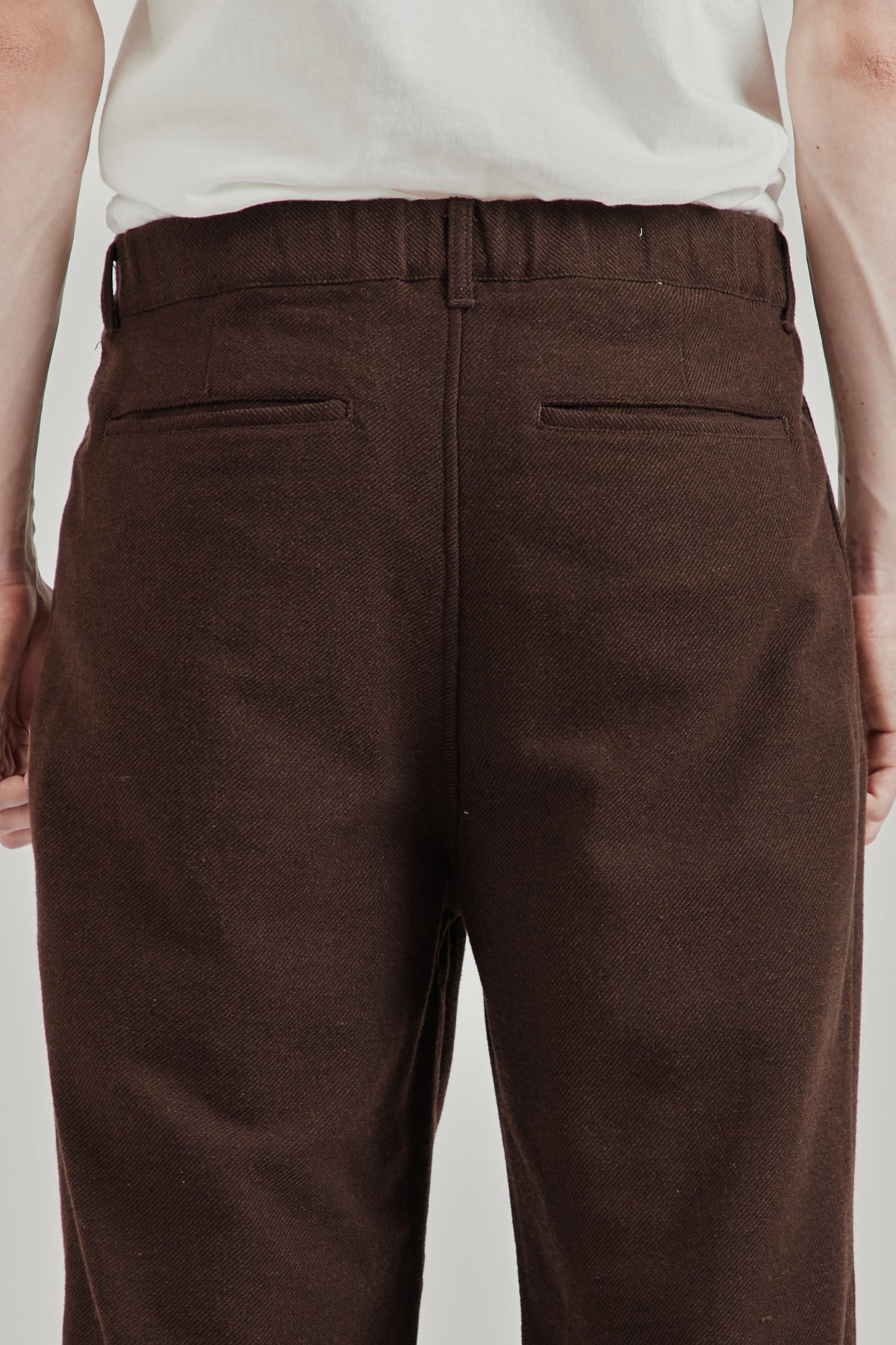Wool Mixed Deep Tuck Pants - Dark Brown