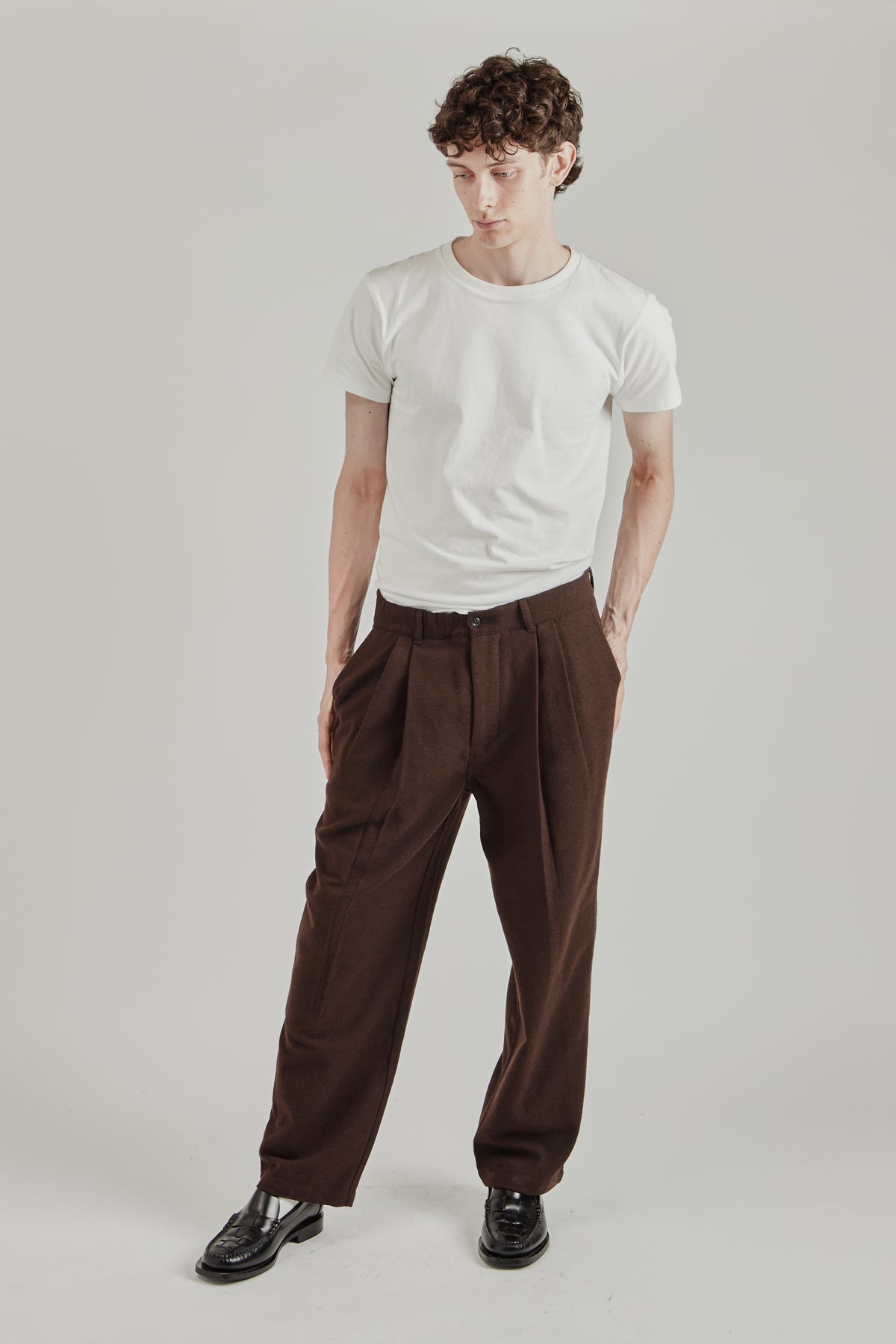Wool Mixed Deep Tuck Pants - Dark Brown