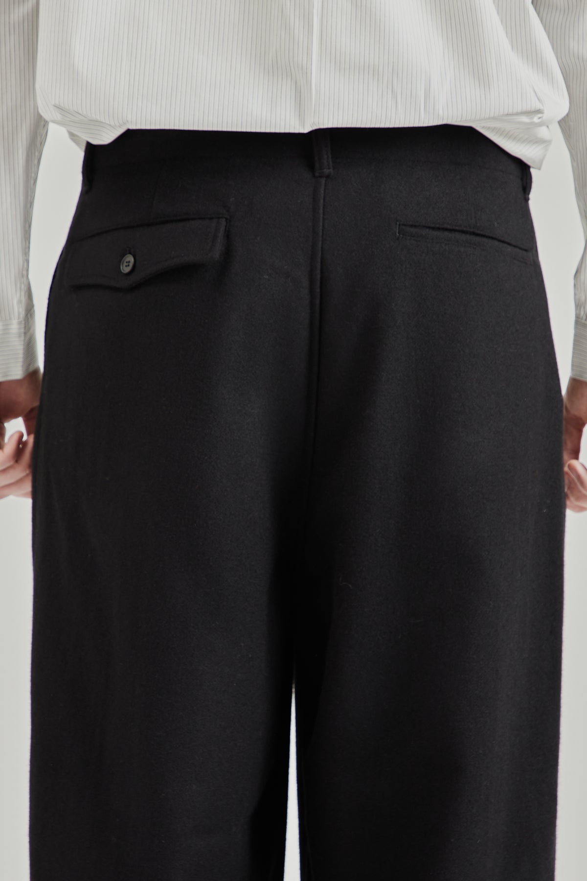 Wool/Nylon Wide Pants - Black