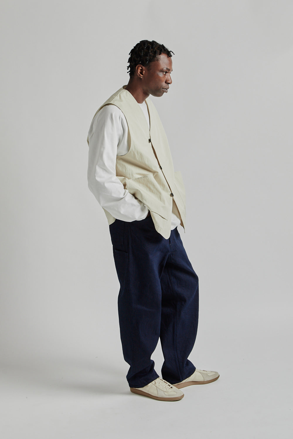 Still by Hand Loop Button Vest Light Beige 15