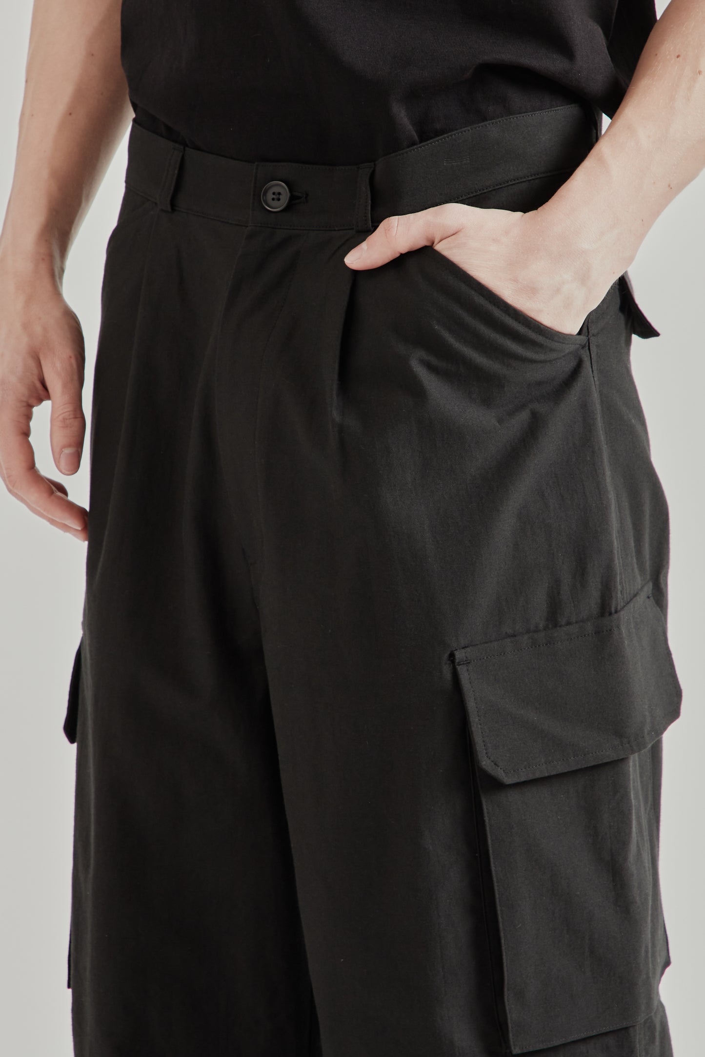 Still by Hand SS26 6 Pocket Moleskin Pants Ink Black2417