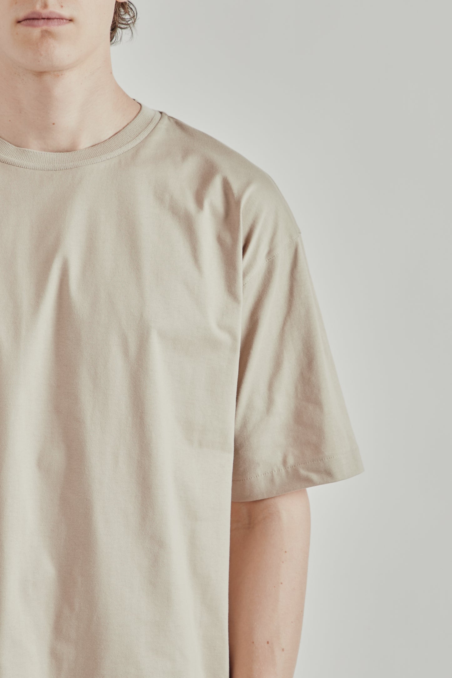 Still by Hand SS26 Knitted Rib T-Shirt Sand Beige2314