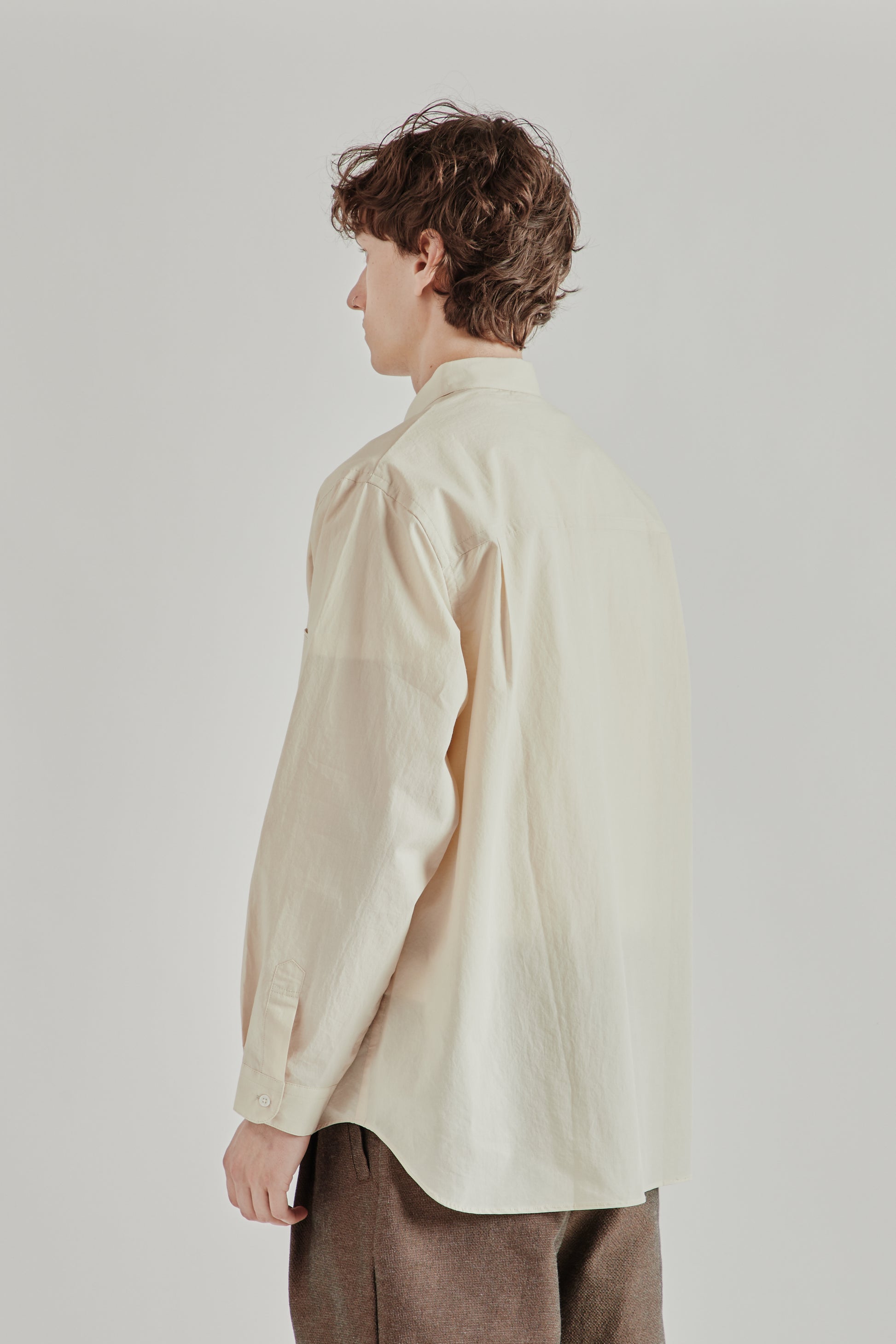 Still by Hand SS26 Linen Mixed Narrow Collar Shirt Light Beige2883