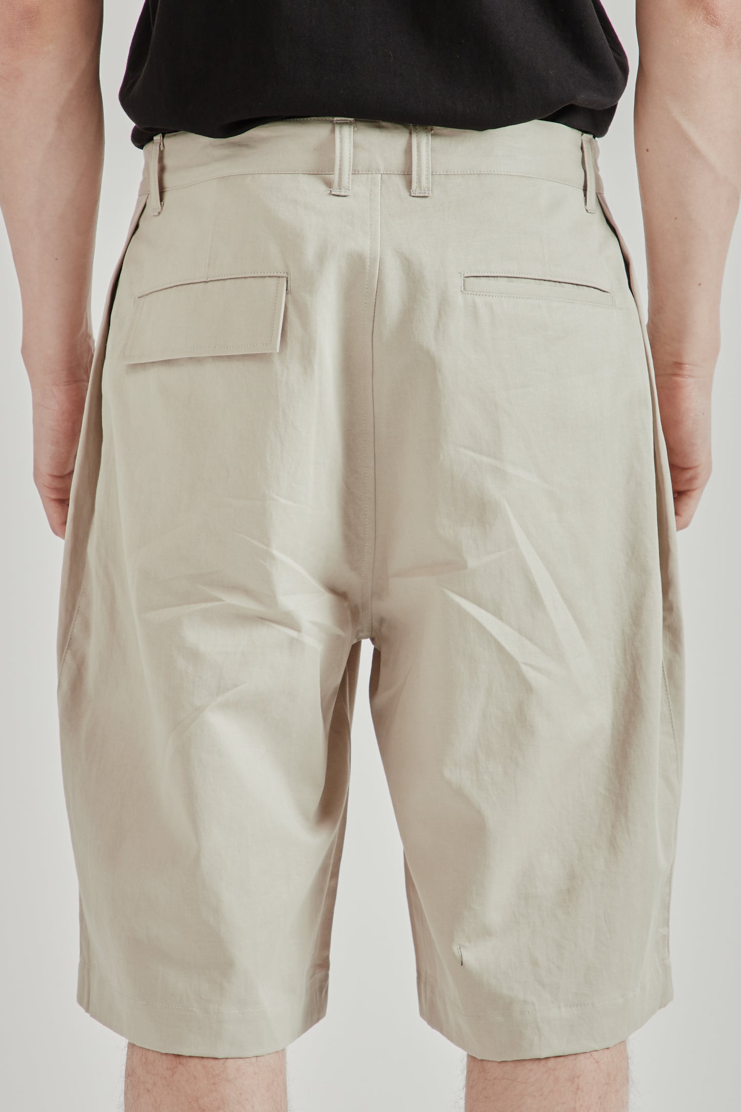 Still by Hand SS26 Linen Mixed Wide Shorts Taupe2387