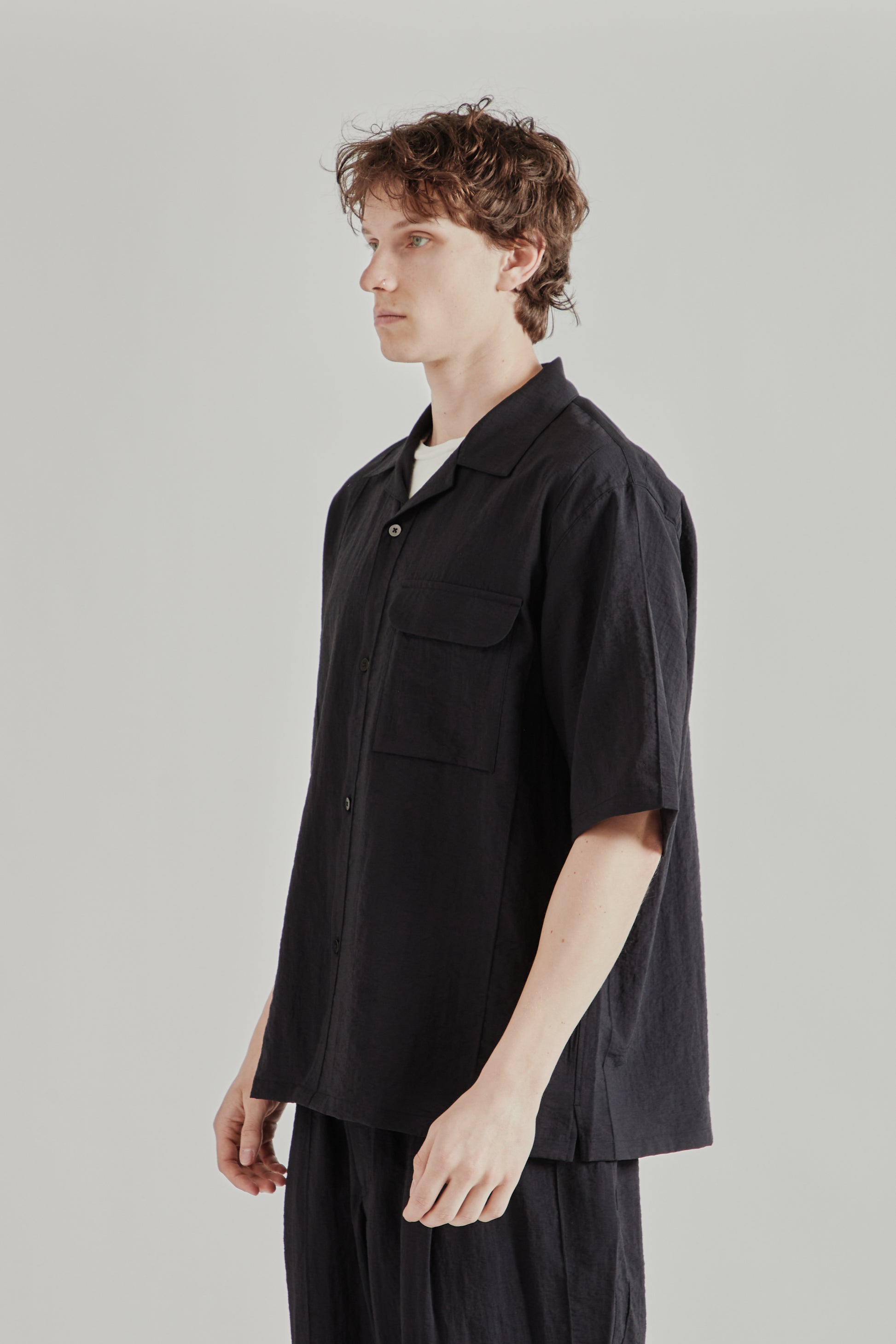 Still by Hand SS26 Pin Tuck Half Sleeve Shirt Black2826