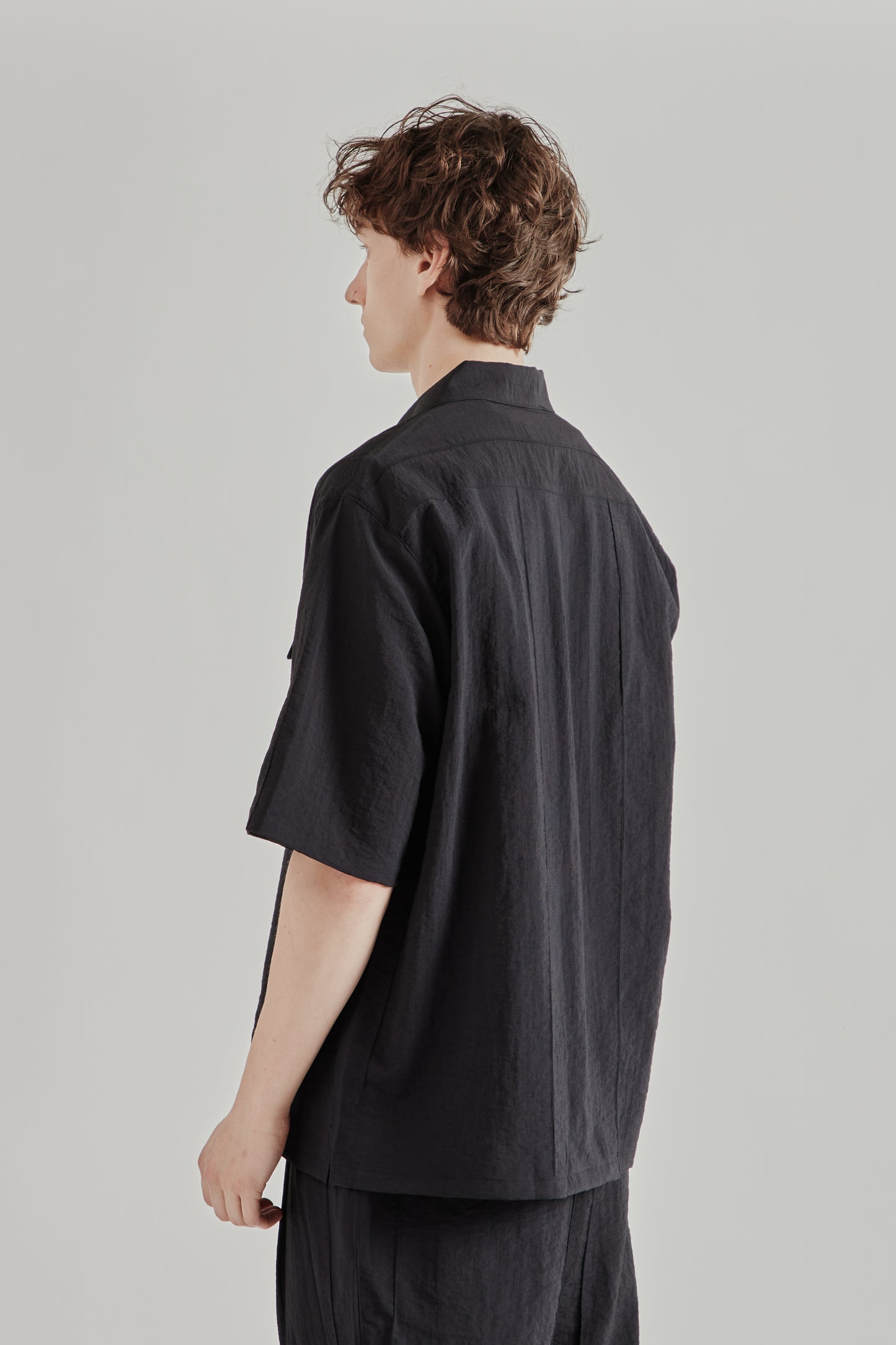 Still by Hand SS26 Pin Tuck Half Sleeve Shirt Black2829