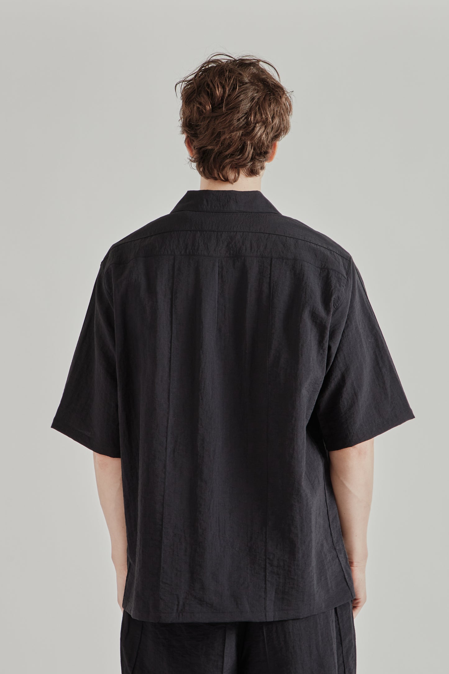 Still by Hand SS26 Pin Tuck Half Sleeve Shirt Black2832