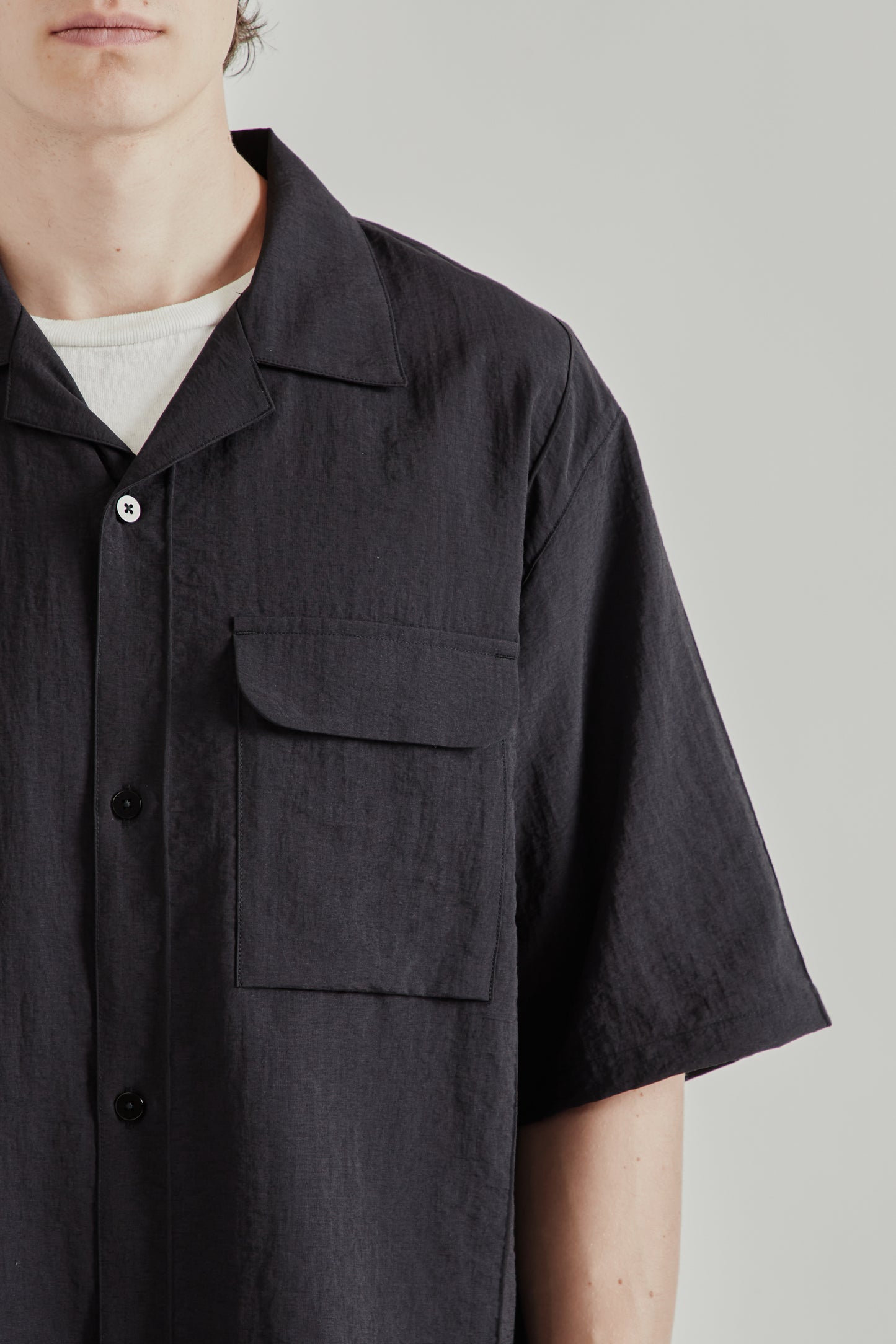 Still by Hand SS26 Pin Tuck Half Sleeve Shirt Black2834