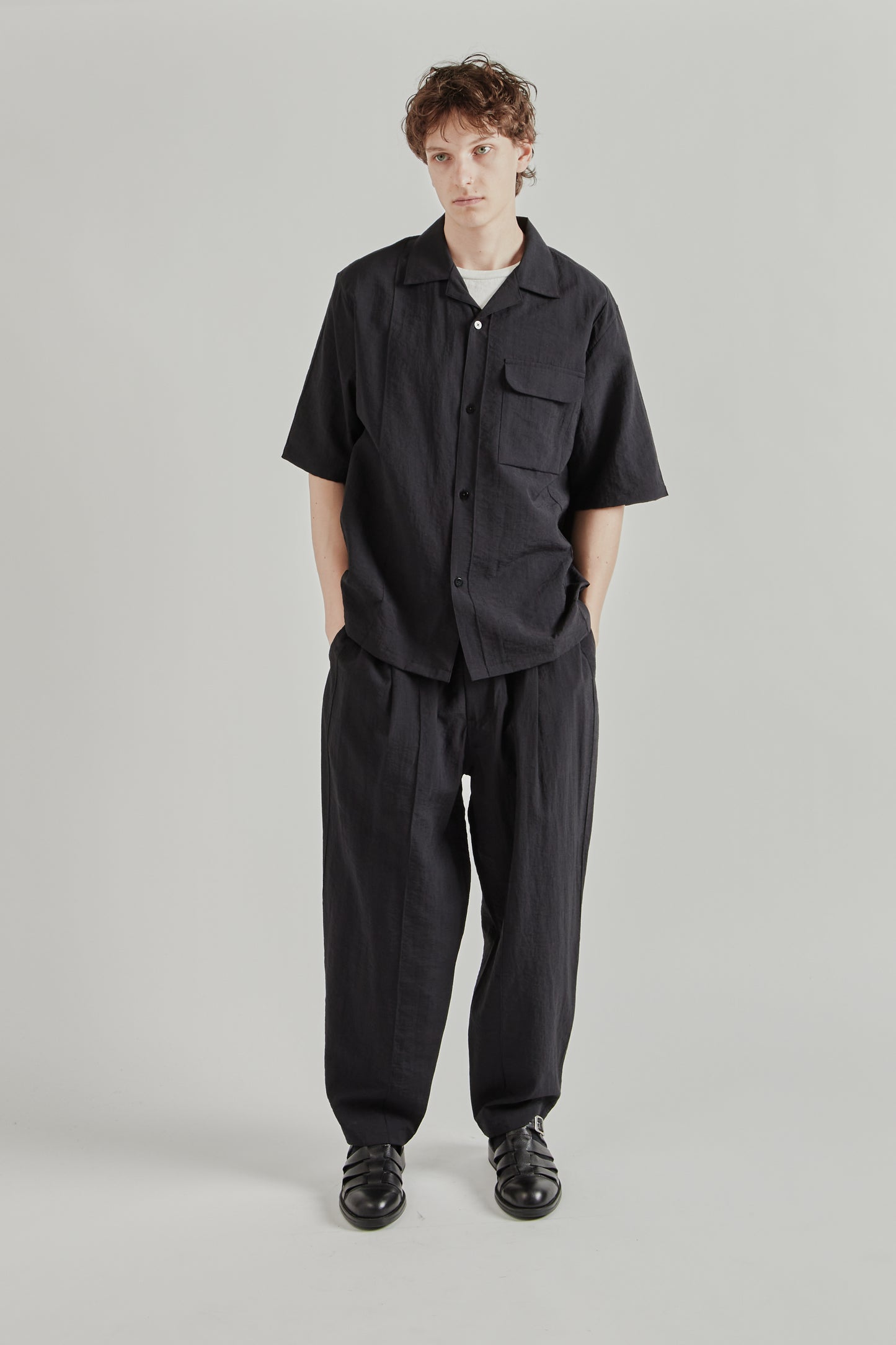 Still by Hand SS26 Pin Tuck Half Sleeve Shirt Black2842