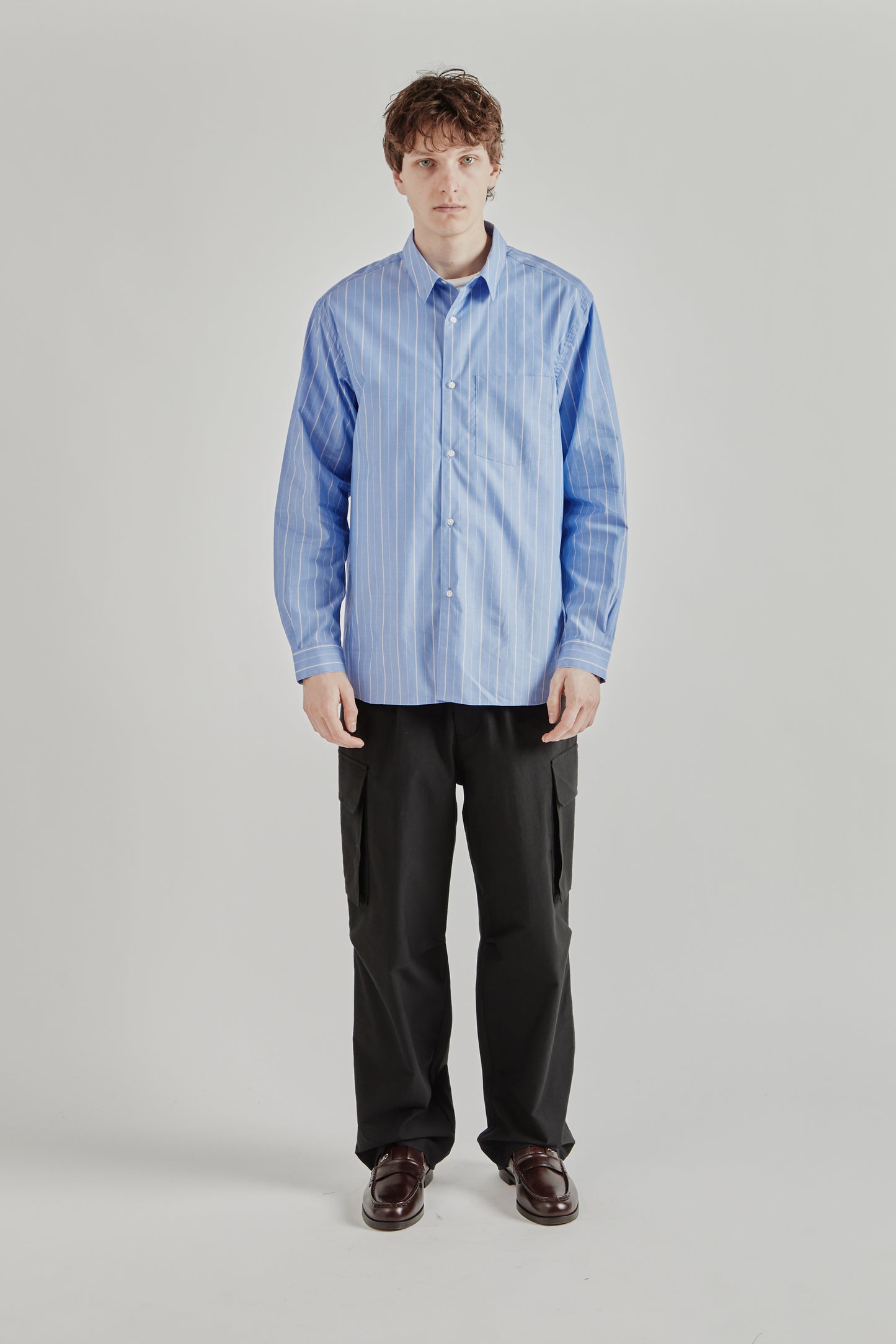 Still by Hand SS26 Regular Collar Shirt Blue Stripe2480